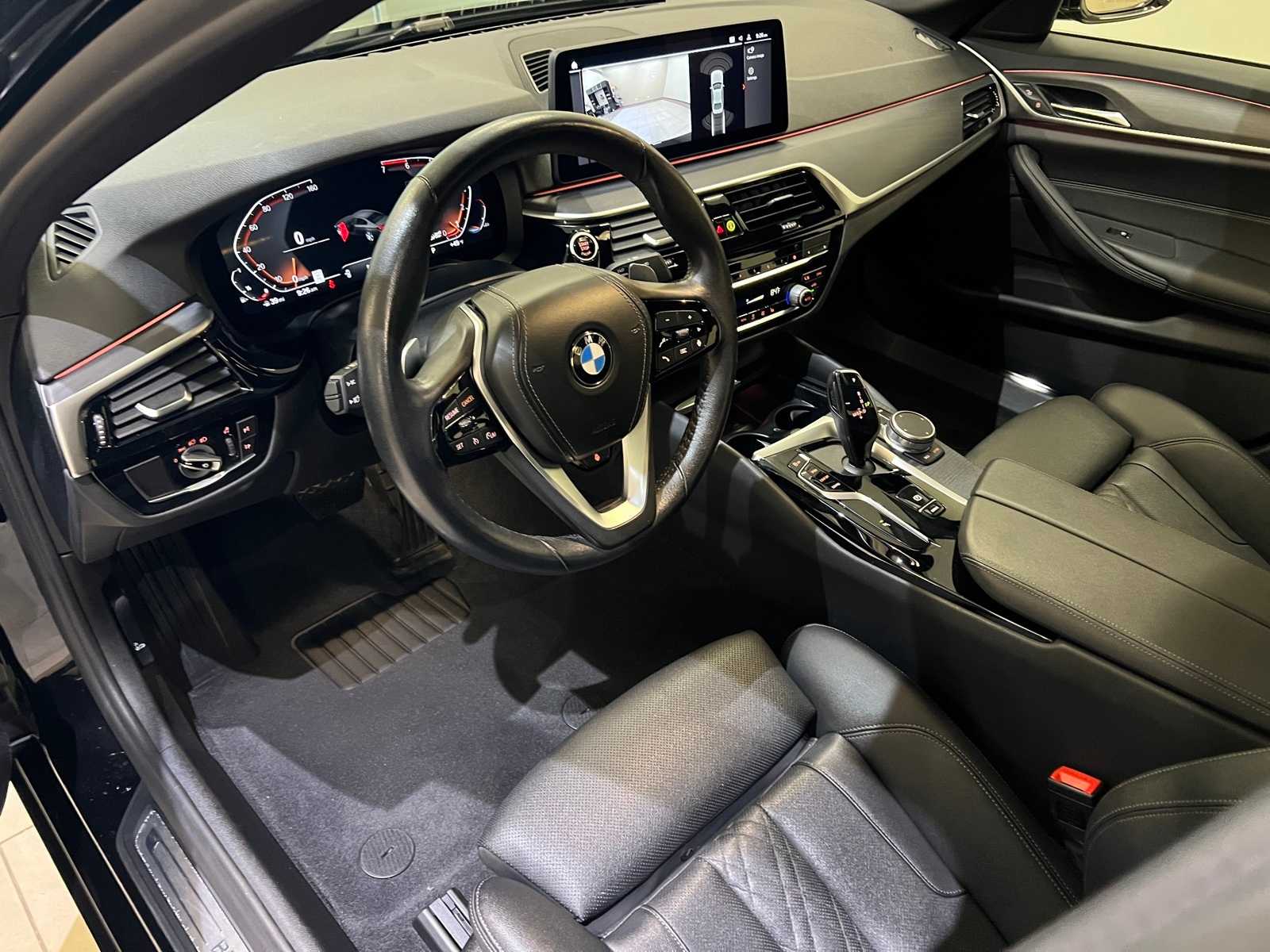 Thumbnail: 2022 BMW 5 Series - 2