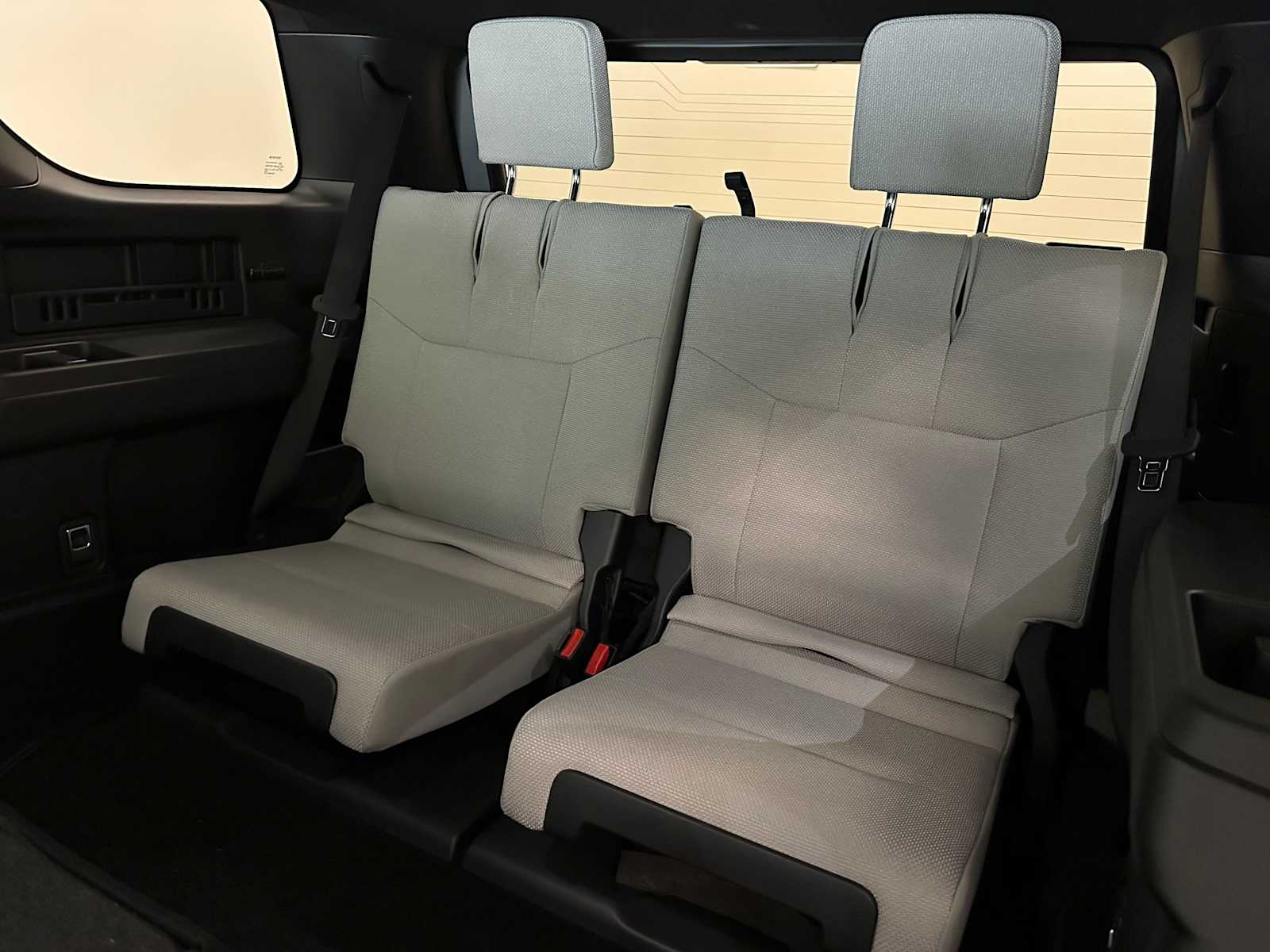 Thumbnail: 2026 Toyota 4Runner - 25