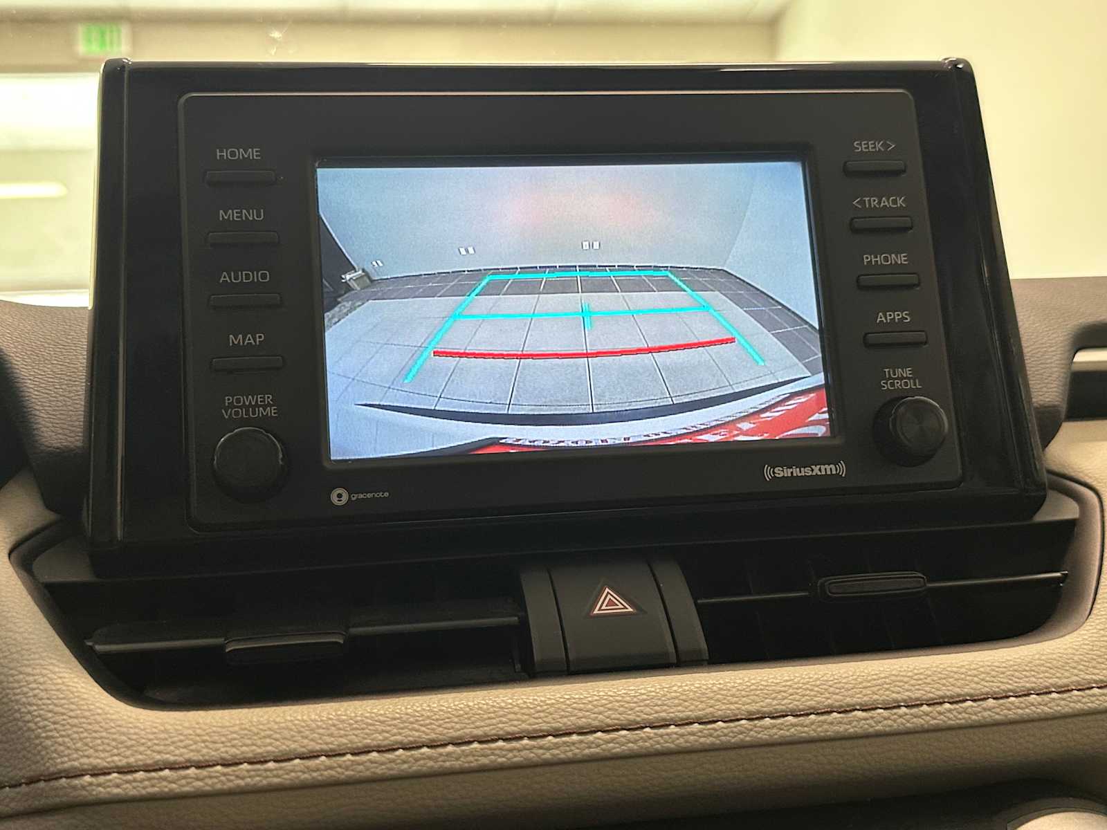 Thumbnail: 2020 Toyota RAV4 - 12