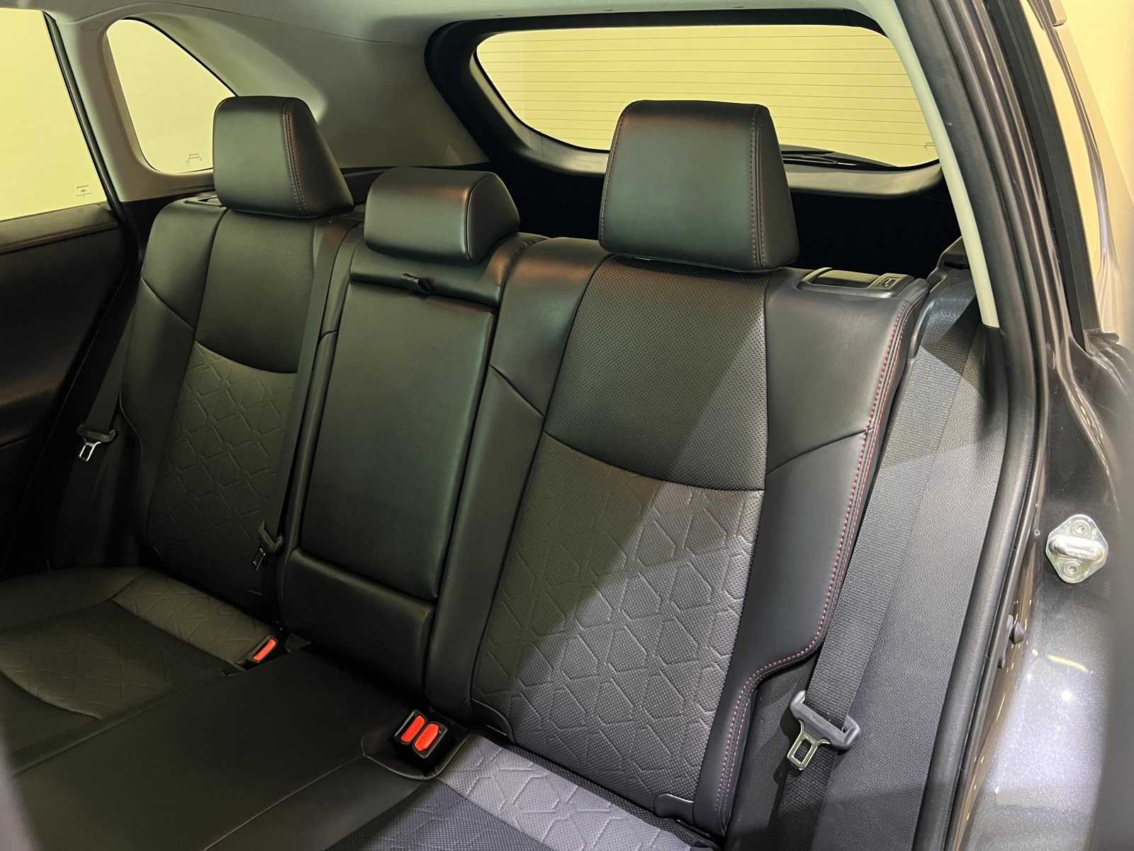 Thumbnail: 2020 Toyota RAV4 - 13