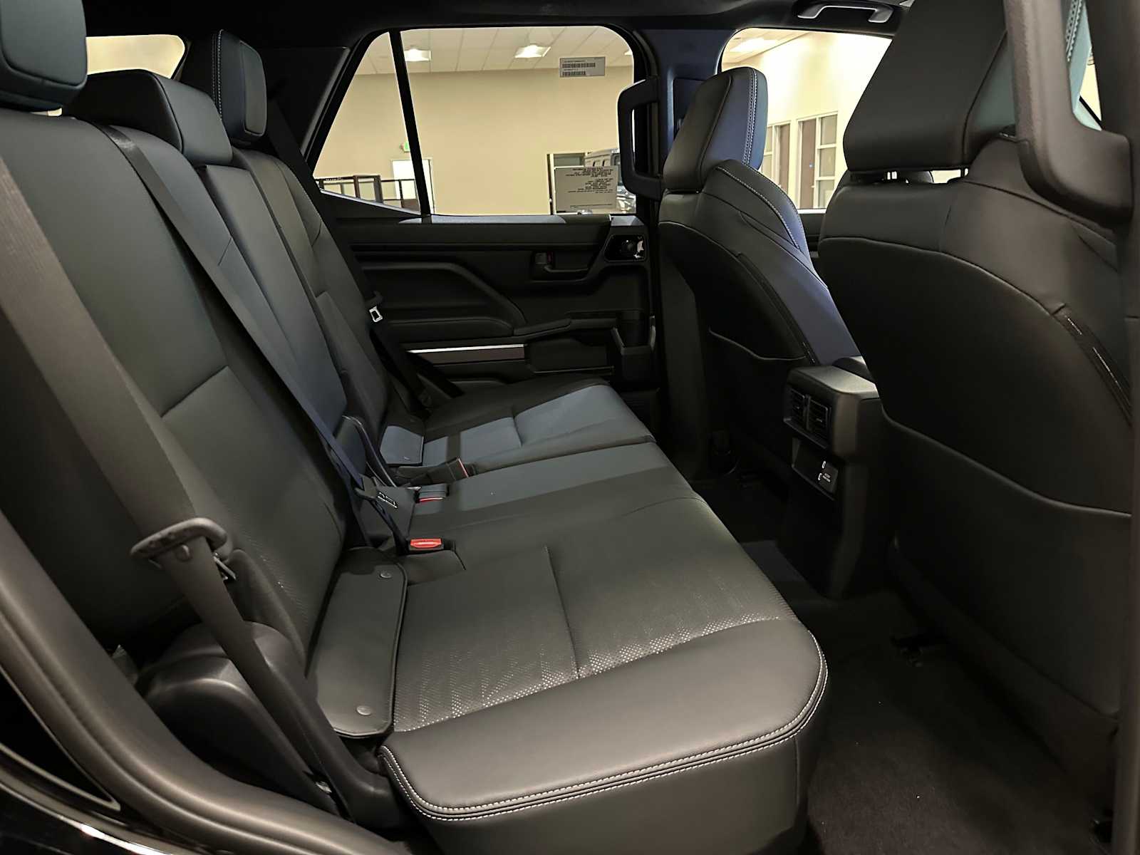 Thumbnail: 2026 Toyota 4Runner - 24