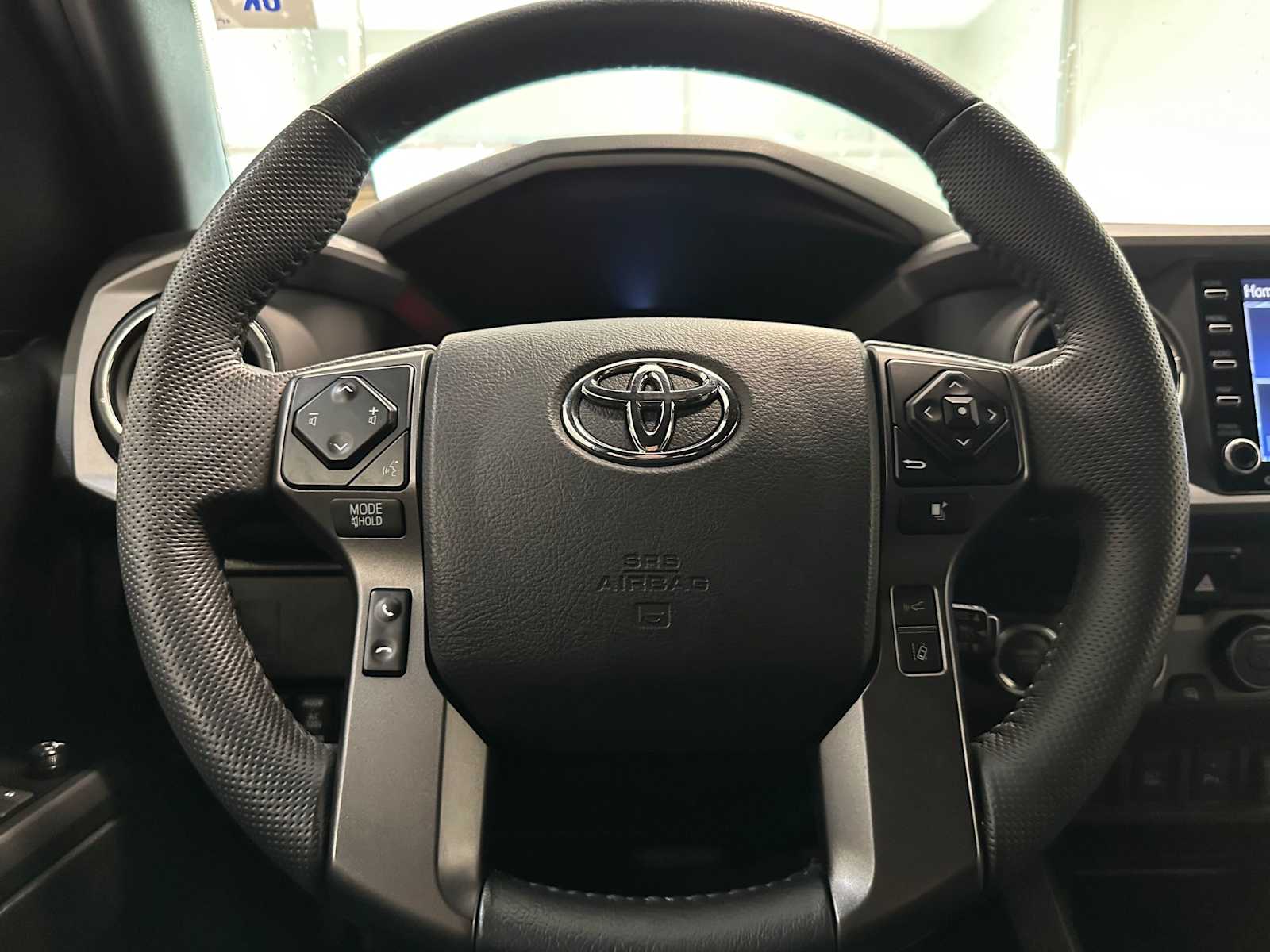 Thumbnail: 2023 Toyota Tacoma - 11