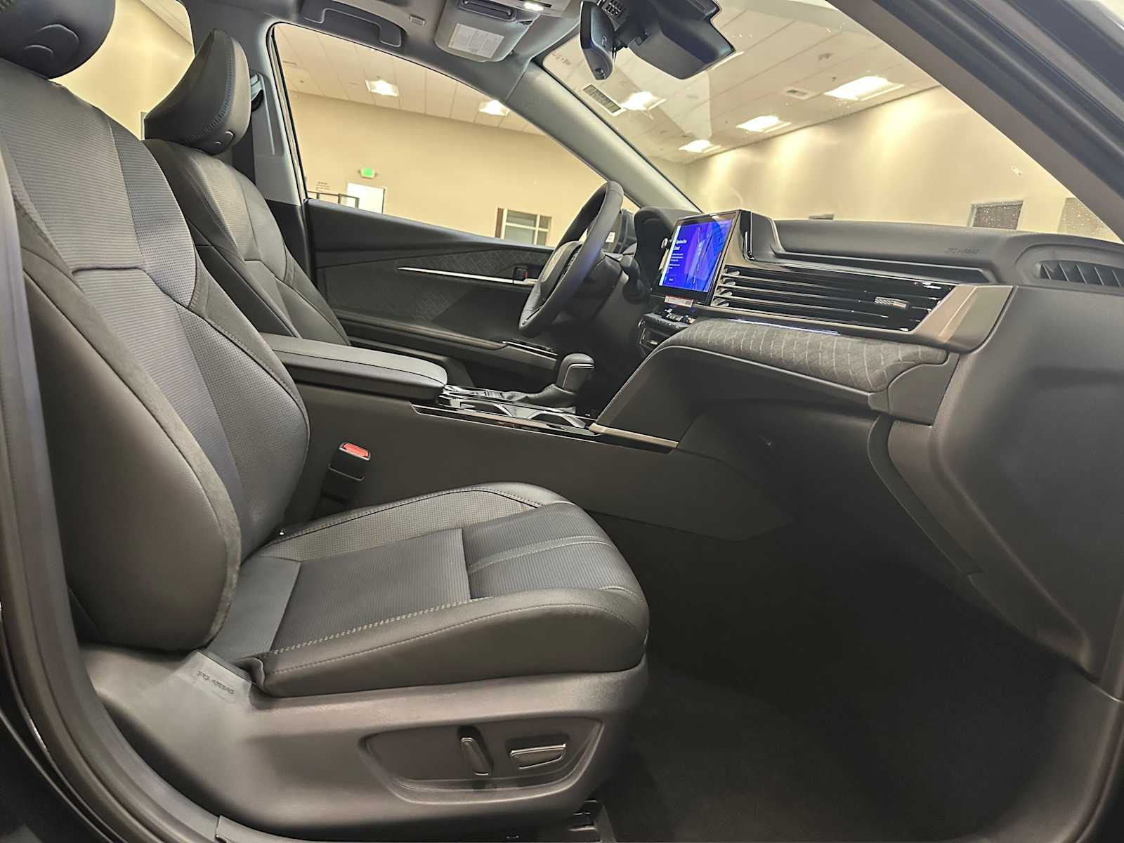 Thumbnail: 2026 Toyota Camry - 28