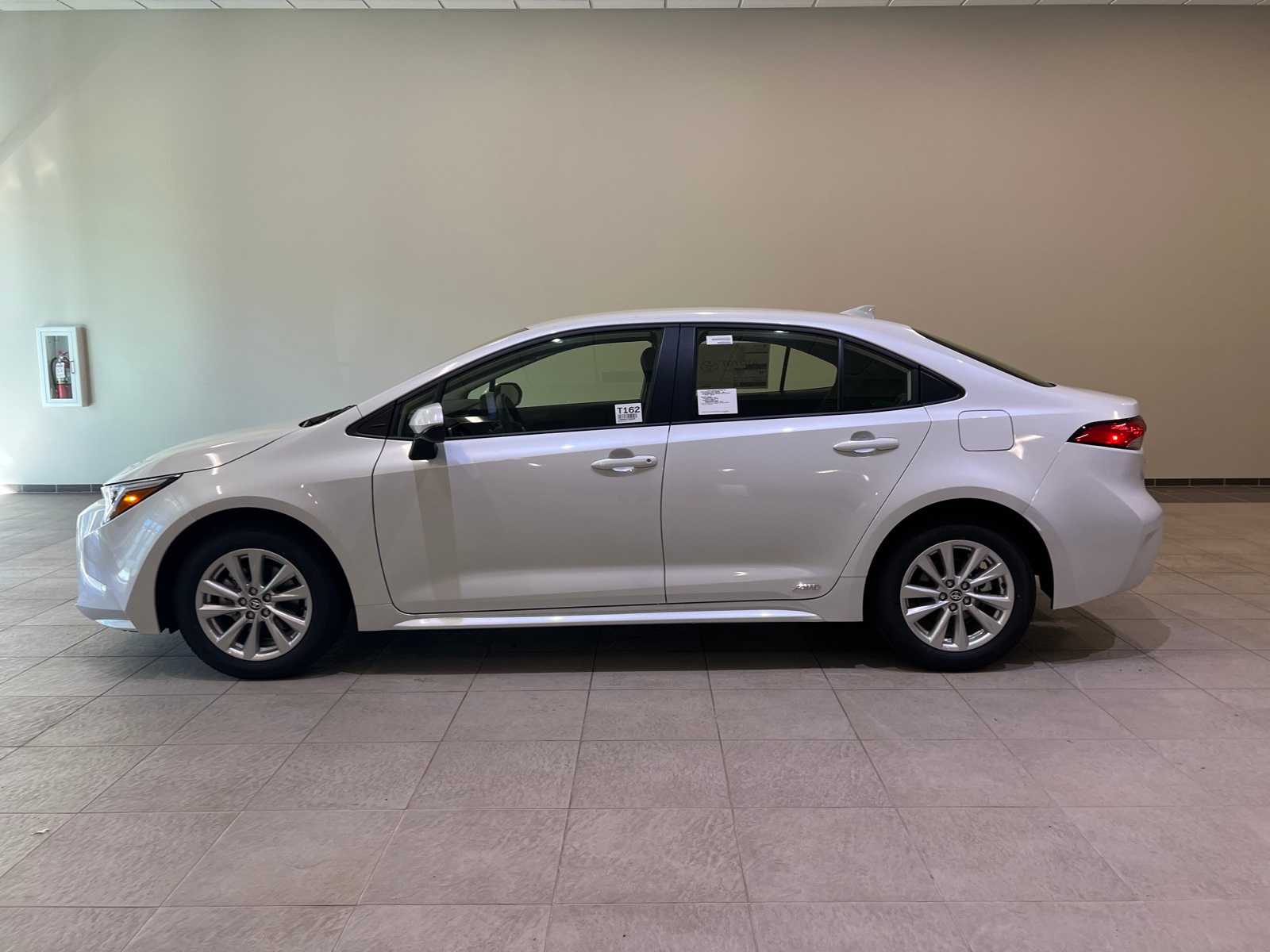 Thumbnail: 2026 Toyota Corolla - 3