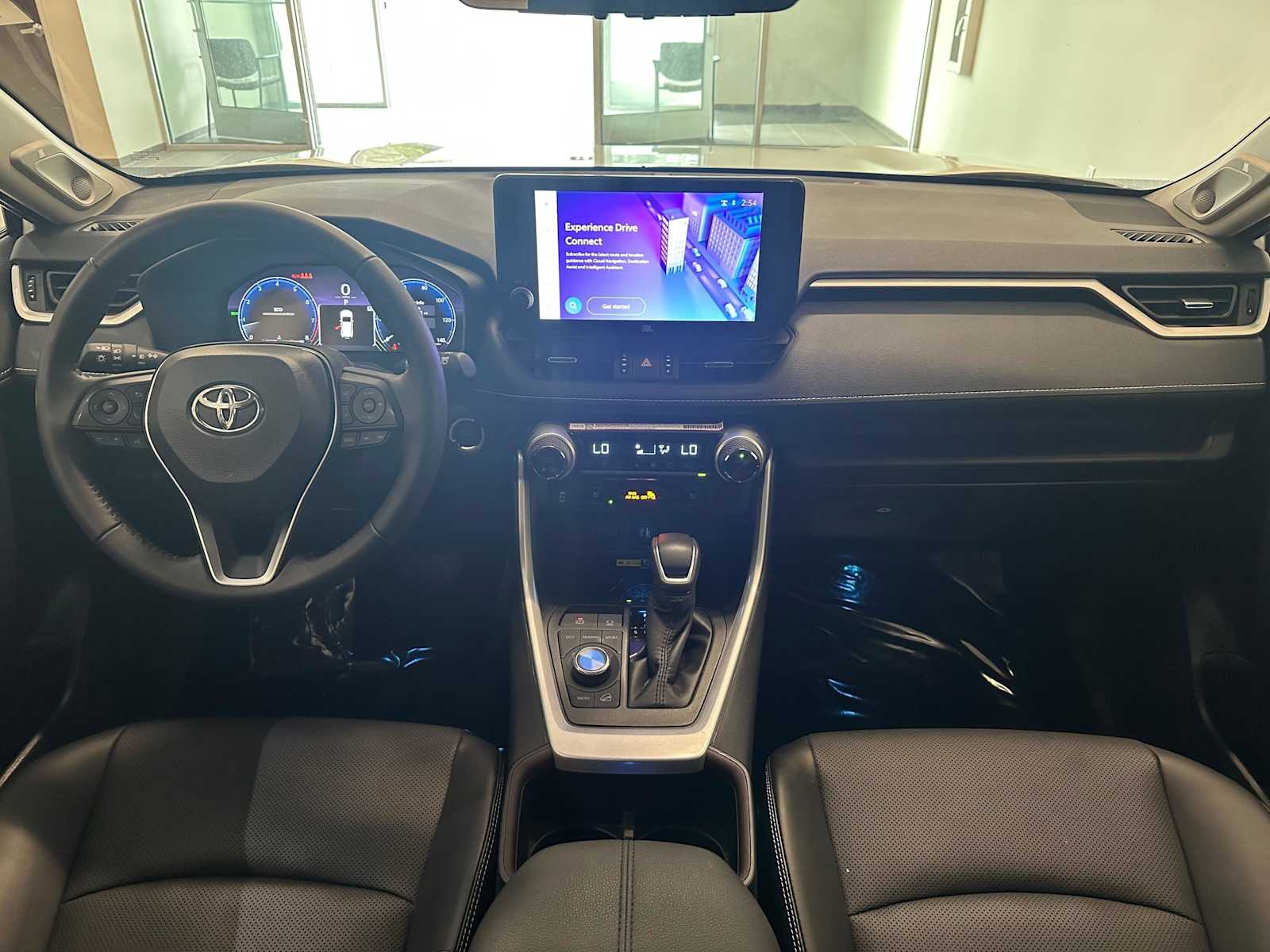 Thumbnail: 2025 Toyota RAV4 - 9