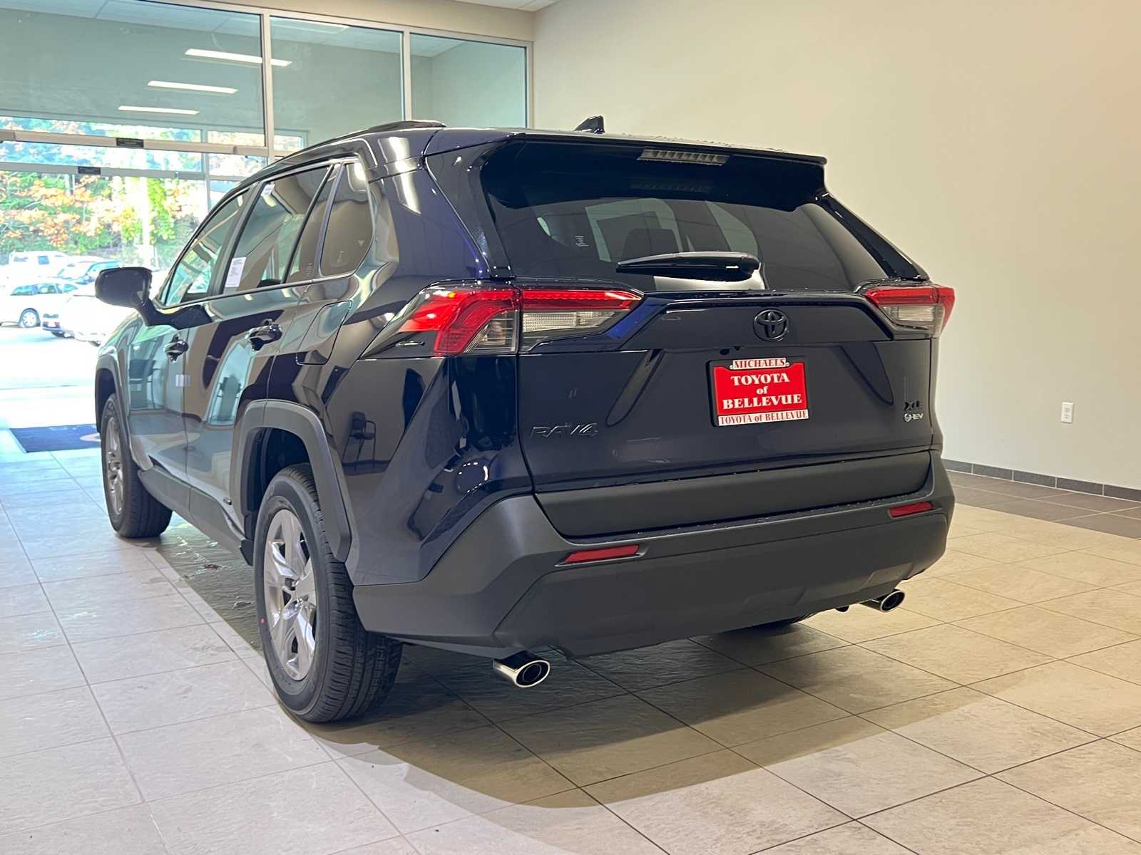 Thumbnail: 2025 Toyota RAV4 - 4