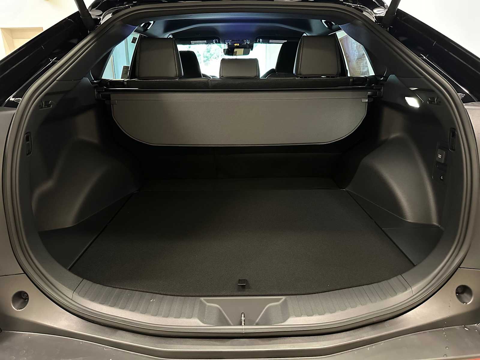 Thumbnail: 2026 Toyota bZ - 28