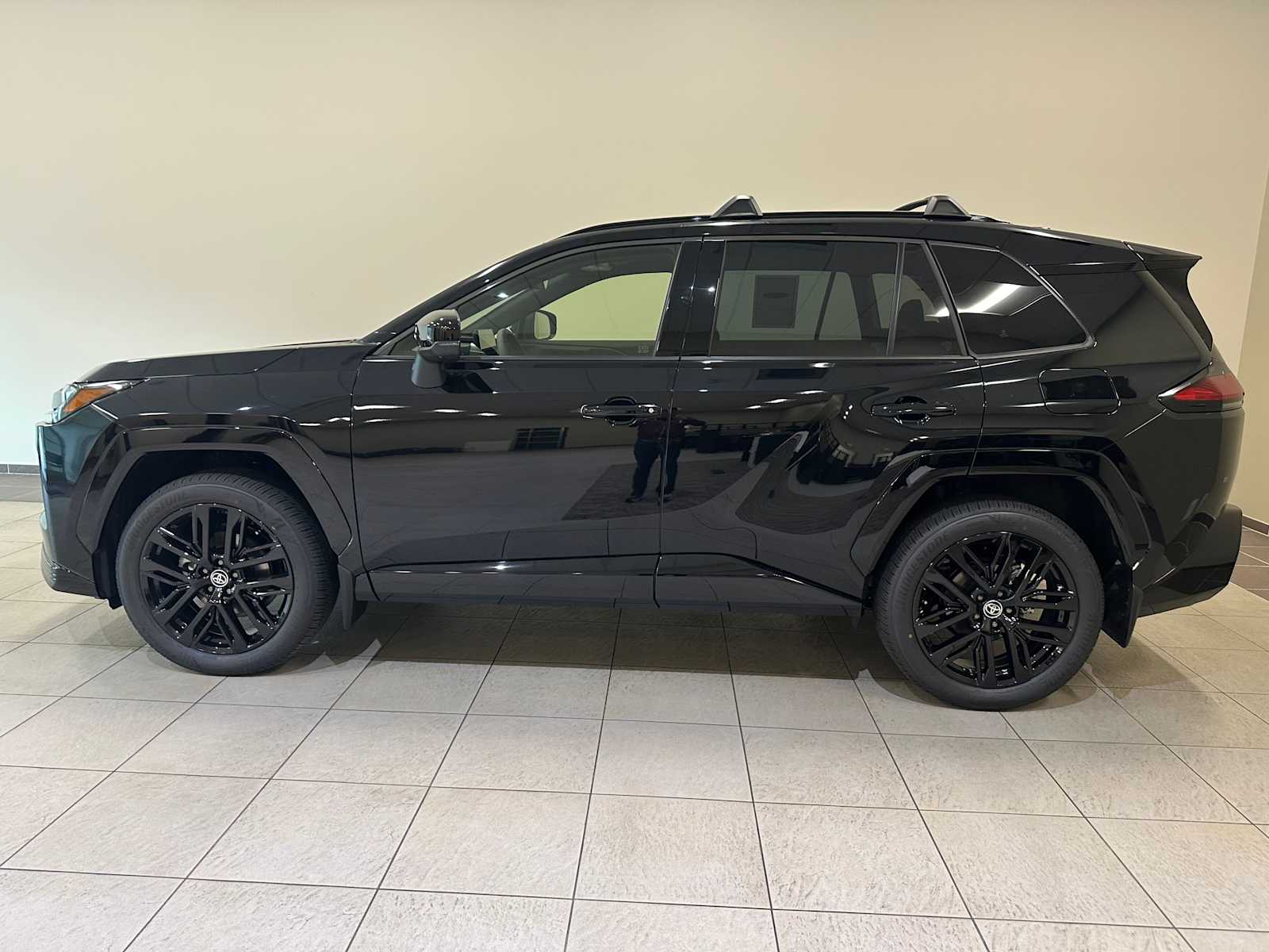 Thumbnail: 2026 Toyota RAV4 - 3