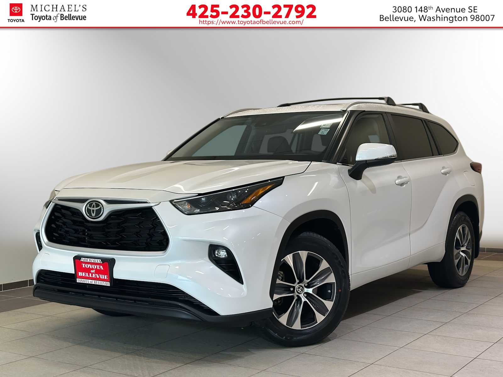 Thumbnail: 2023 Toyota Highlander - 2