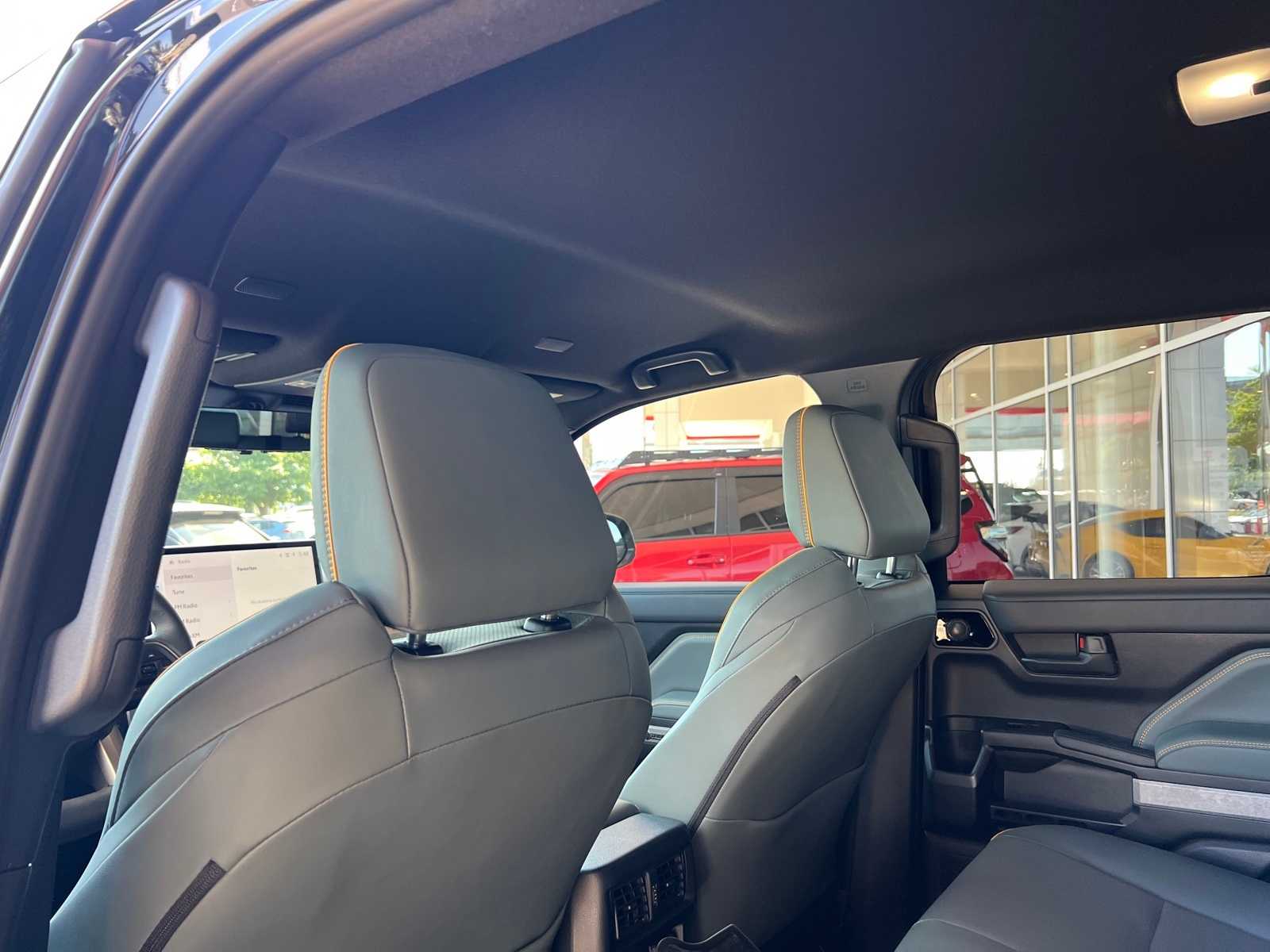 Thumbnail: 2025 Toyota 4Runner - 12