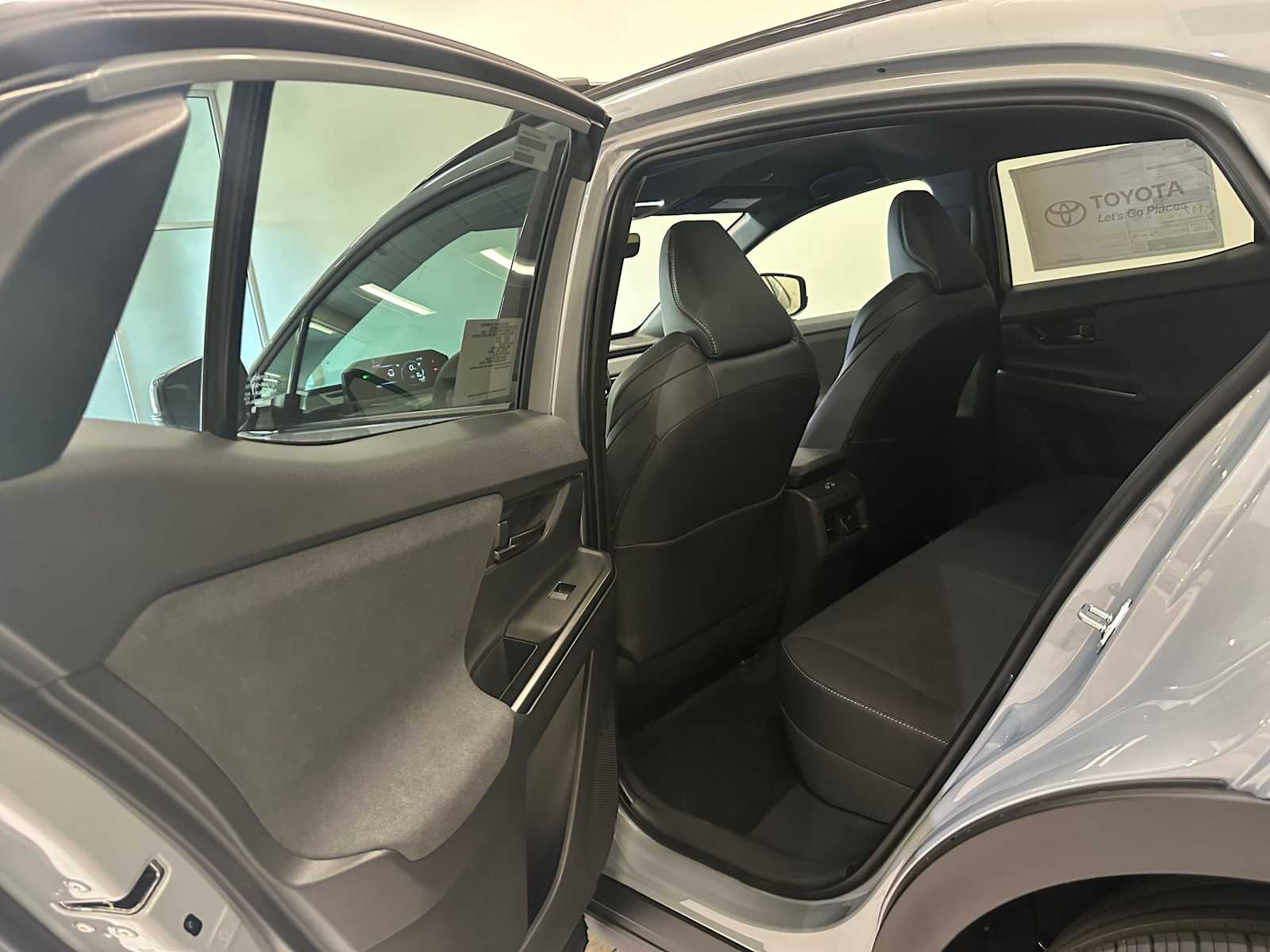 Thumbnail: 2026 Toyota C-HR - 23