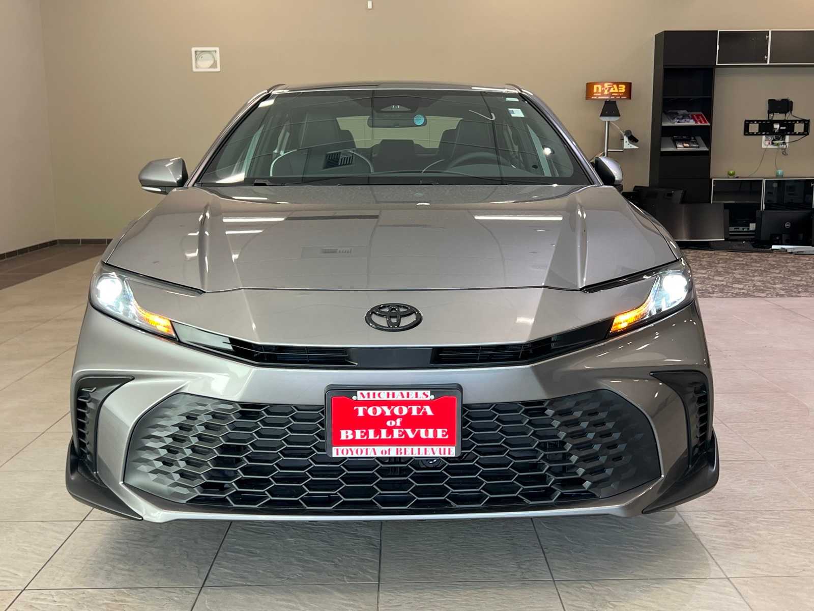 Thumbnail: 2025 Toyota Camry - 8