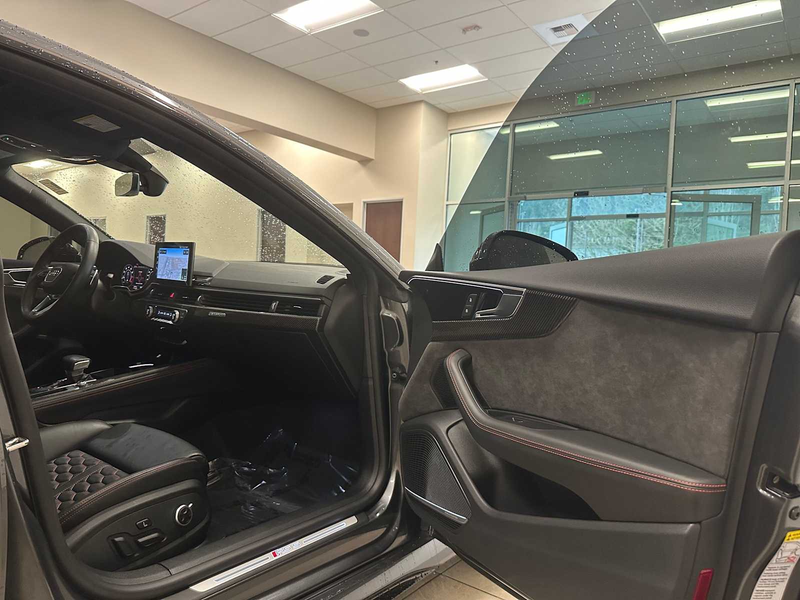 Thumbnail: 2021 Audi RS 5 - 28