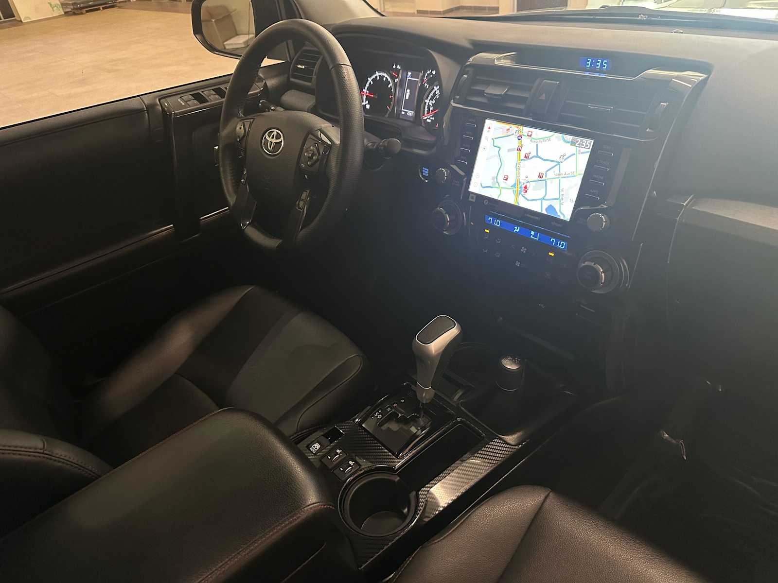 Thumbnail: 2020 Toyota 4Runner - 30