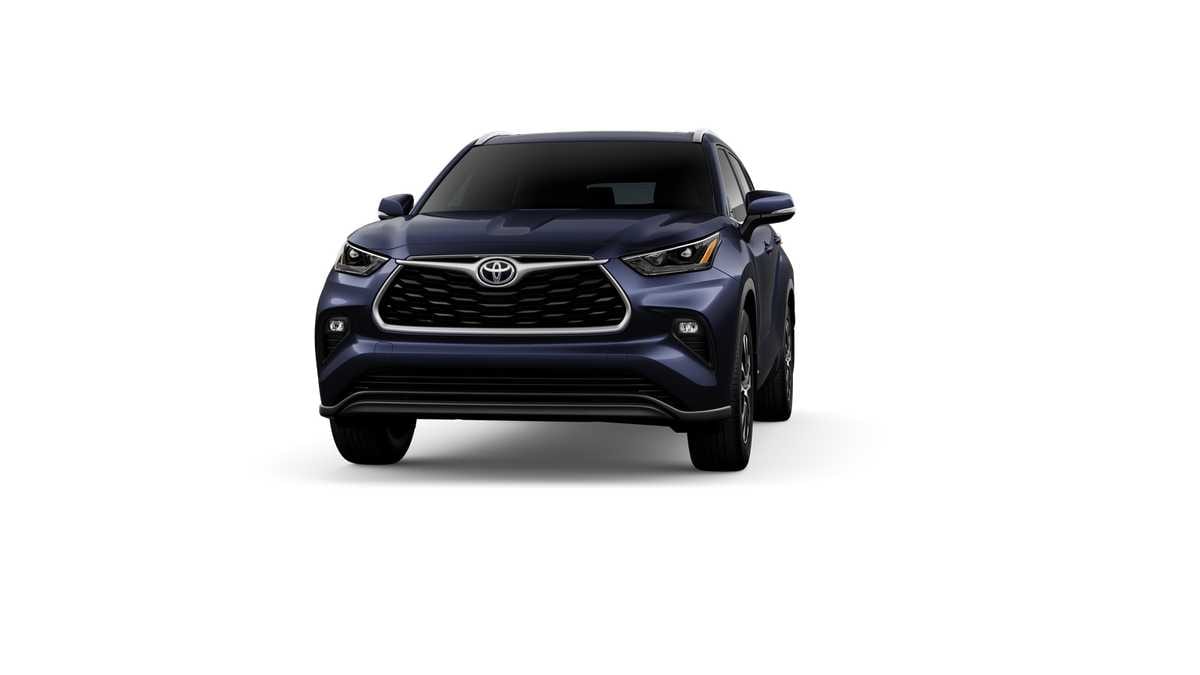 Thumbnail: 2026 Toyota Highlander - 18