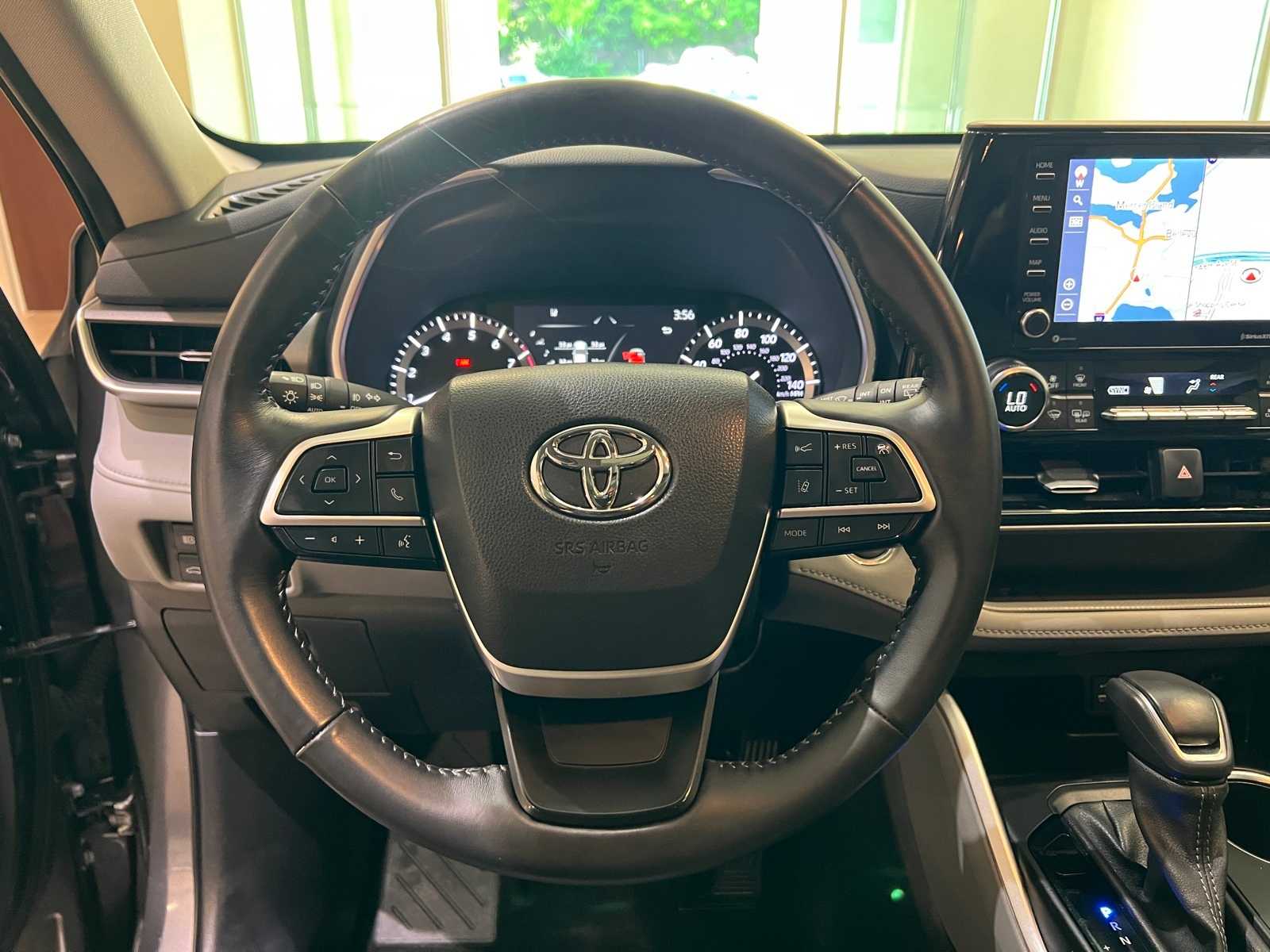 2022 Toyota Highlander XLE 18