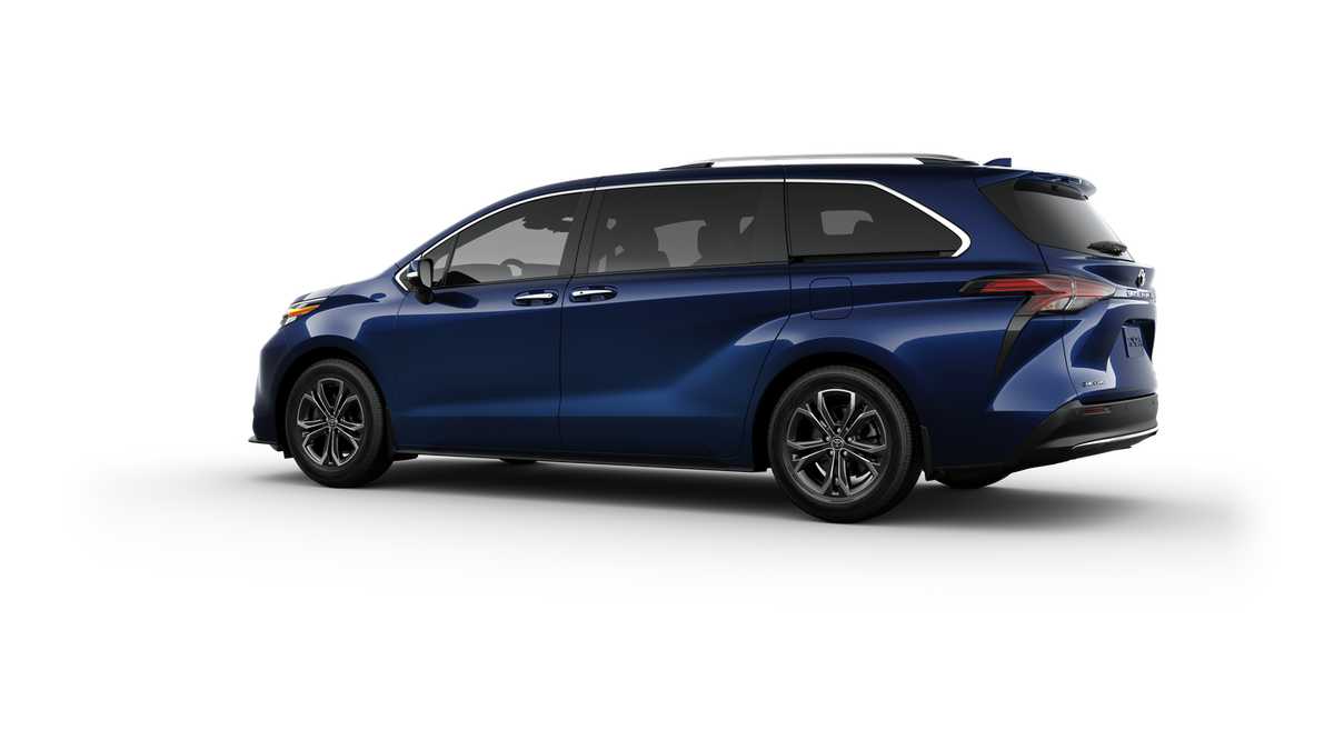 Thumbnail: 2025 Toyota Sienna - 5