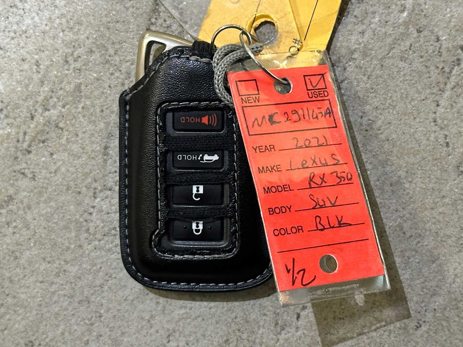 Thumbnail: 2021 Lexus RX - 34