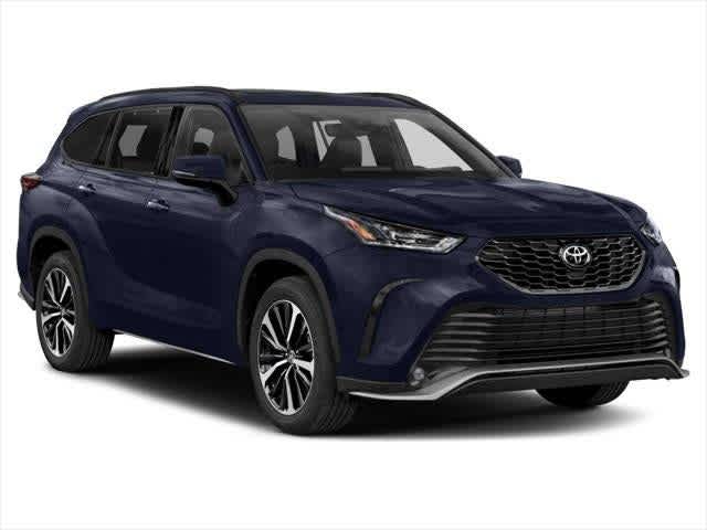Thumbnail: 2022 Toyota Highlander - 6