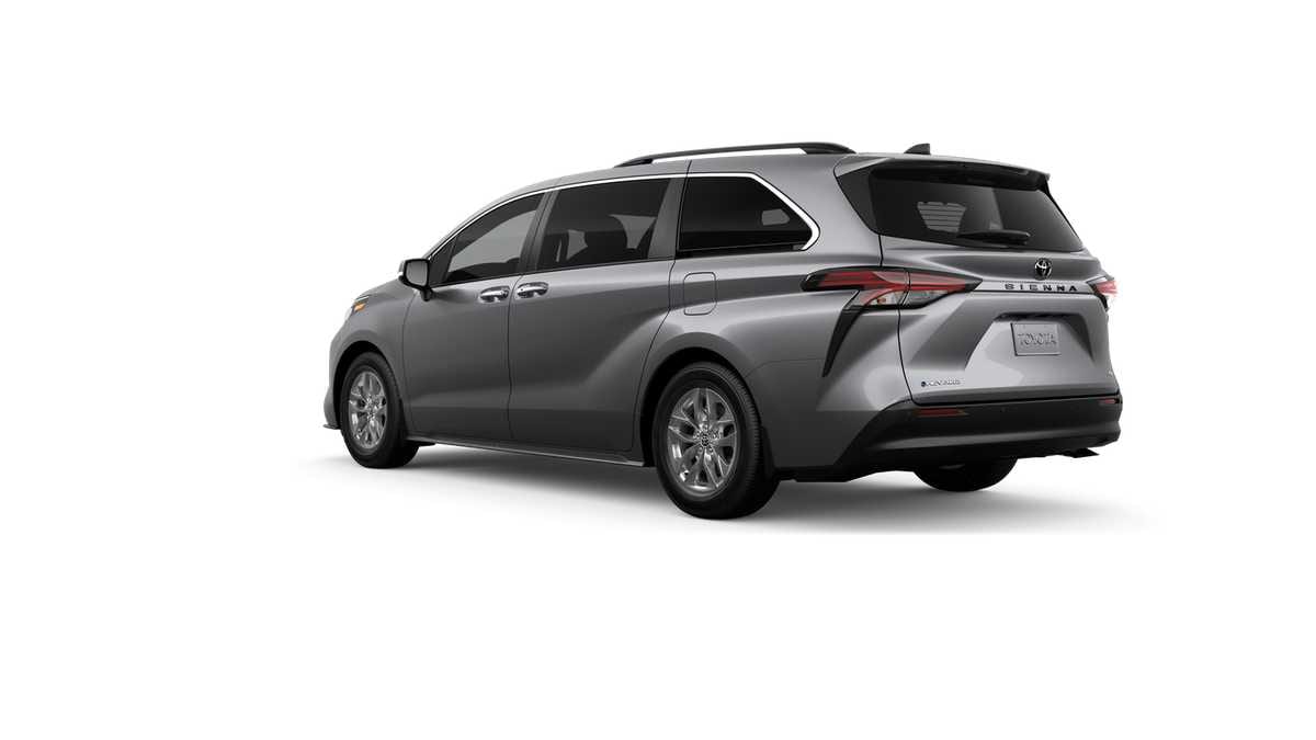 Thumbnail: 2026 Toyota Sienna - 6