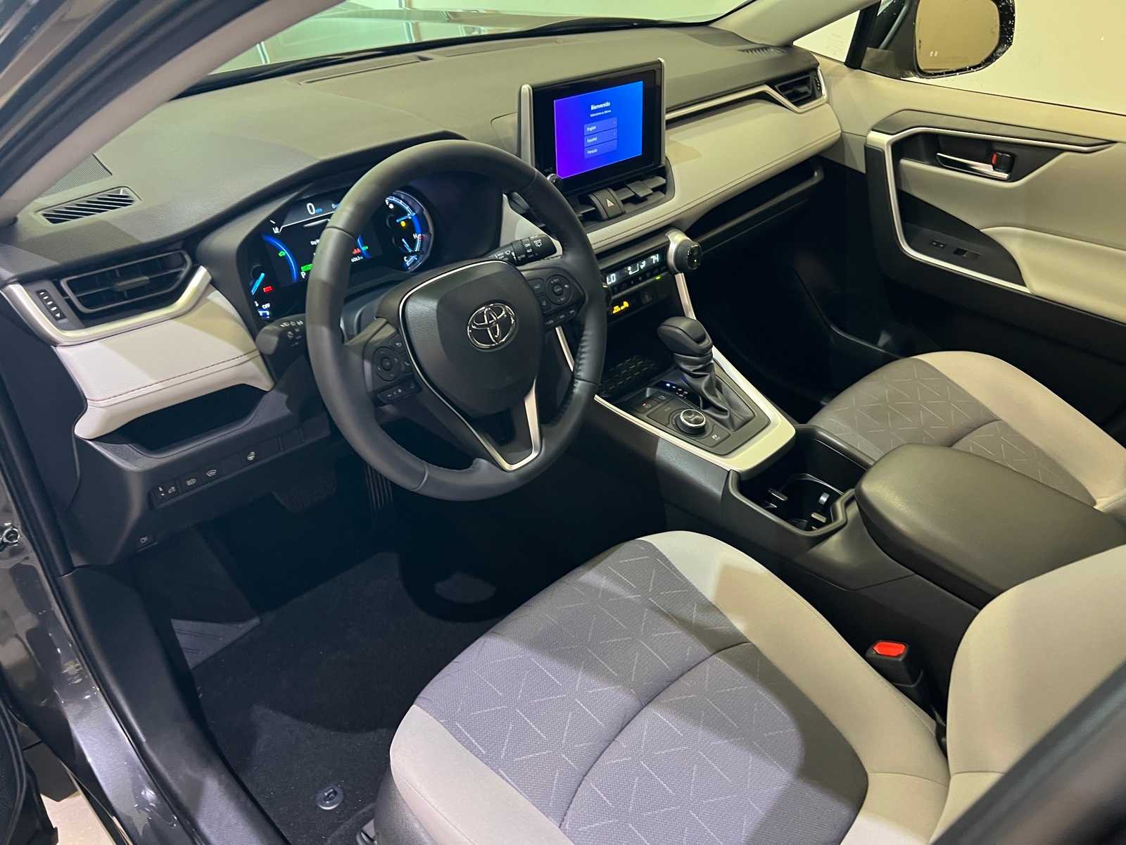 Thumbnail: 2025 Toyota RAV4 - 2