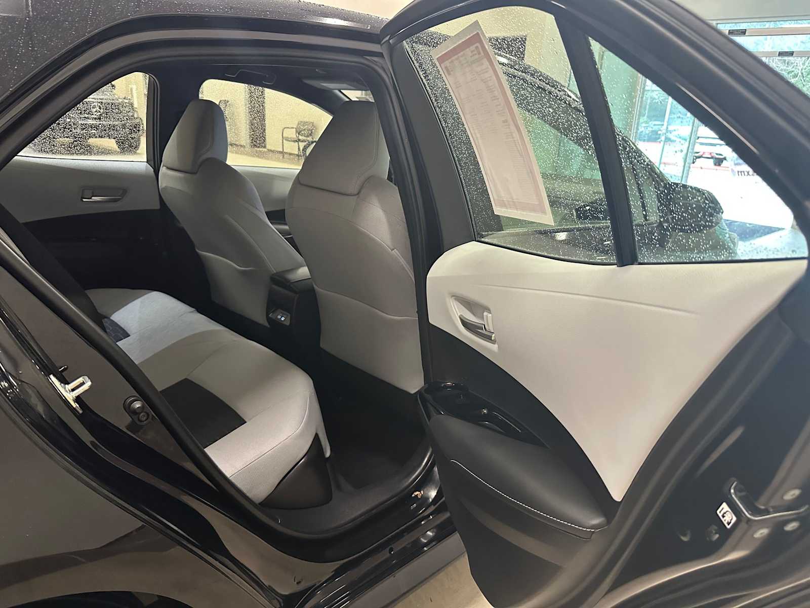 Thumbnail: 2023 Toyota Corolla - 25