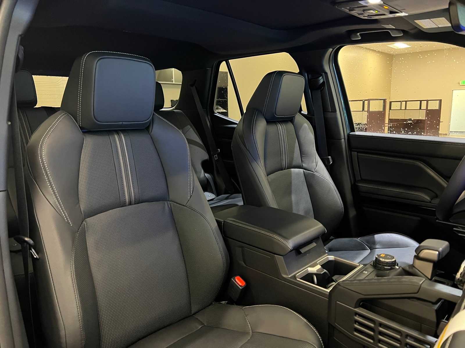 Thumbnail: 2025 Toyota 4Runner - 13