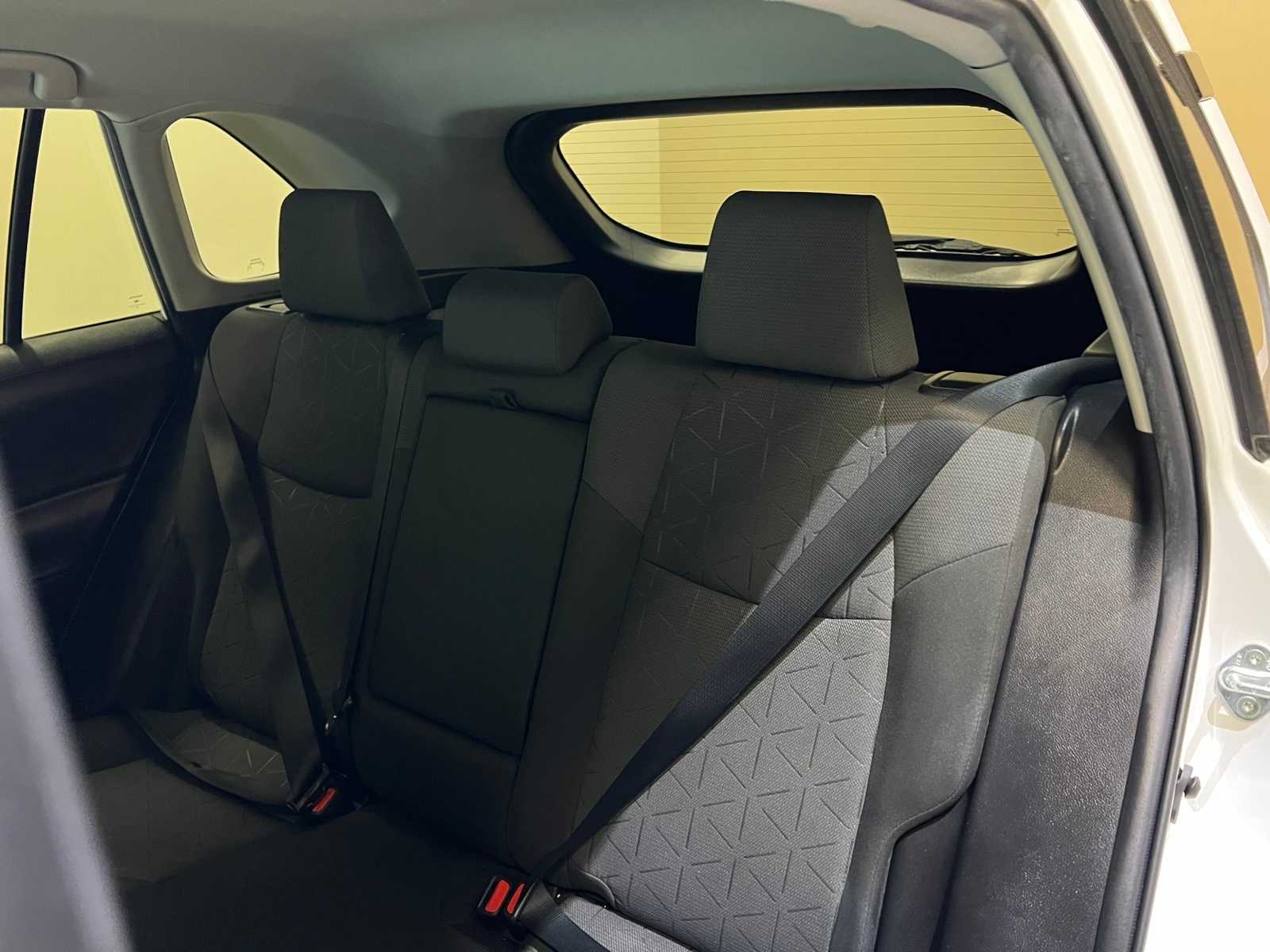 Thumbnail: 2021 Toyota RAV4 - 13