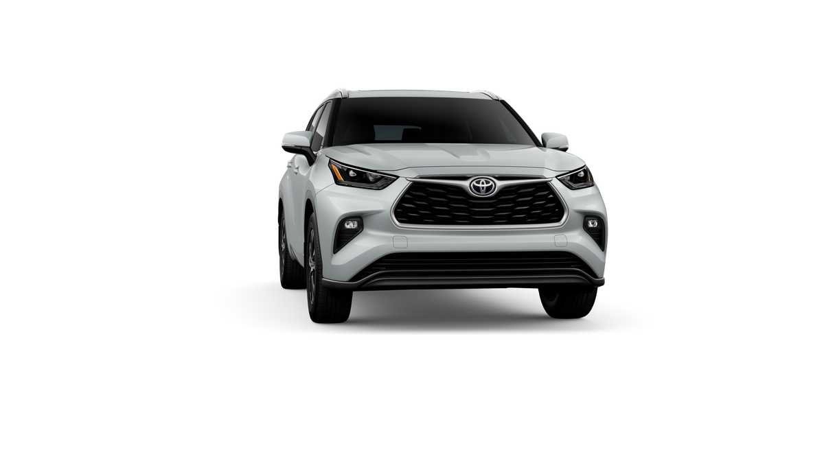 Thumbnail: 2026 Toyota Highlander - 16