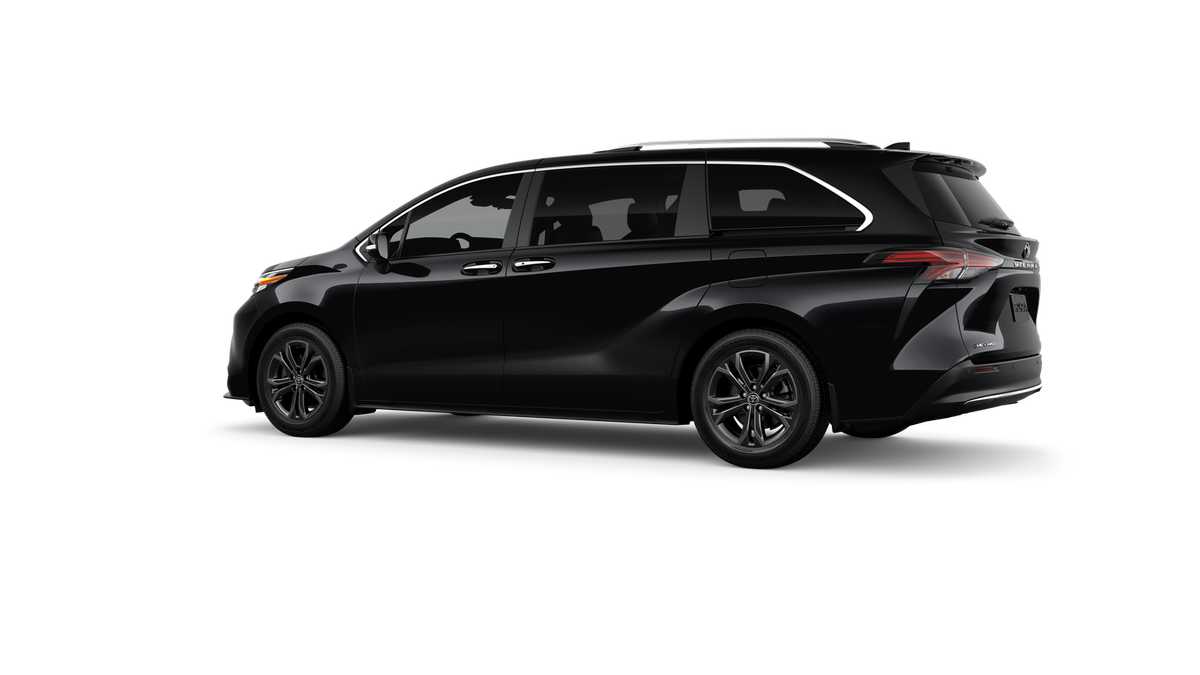 Thumbnail: 2026 Toyota Sienna - 5