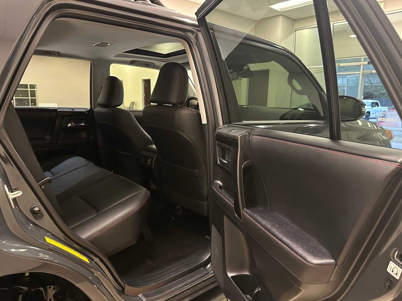 Thumbnail: 2024 Toyota 4Runner - 27