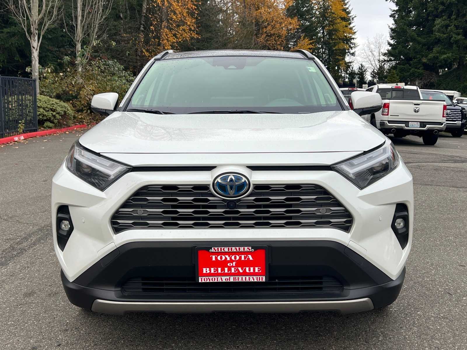 Thumbnail: 2024 Toyota RAV4 - 3