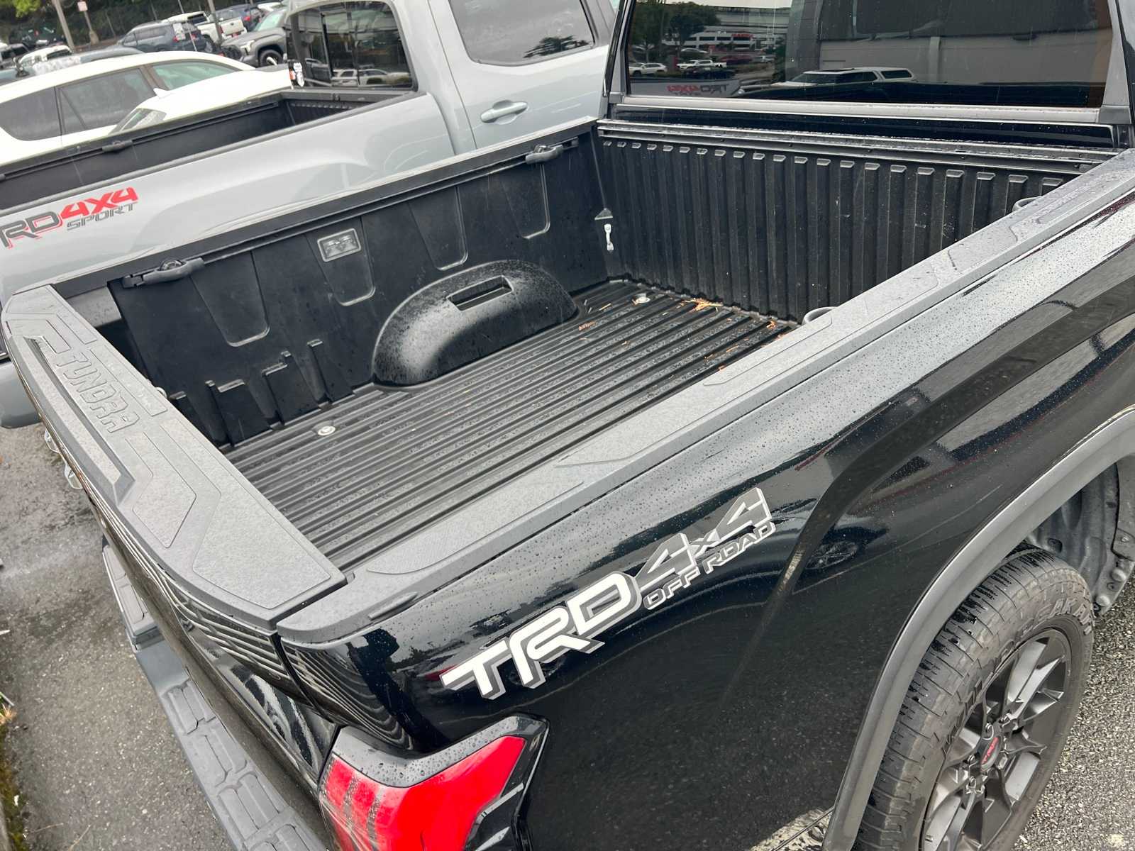 Thumbnail: 2022 Toyota Tundra - 8