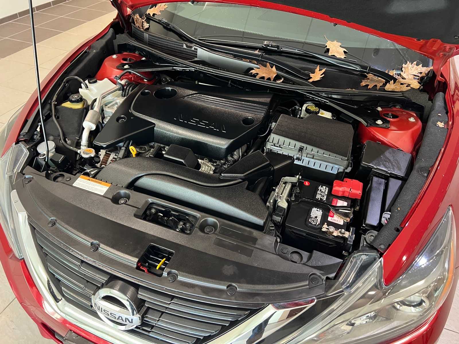 Thumbnail: 2018 Nissan Altima - 9