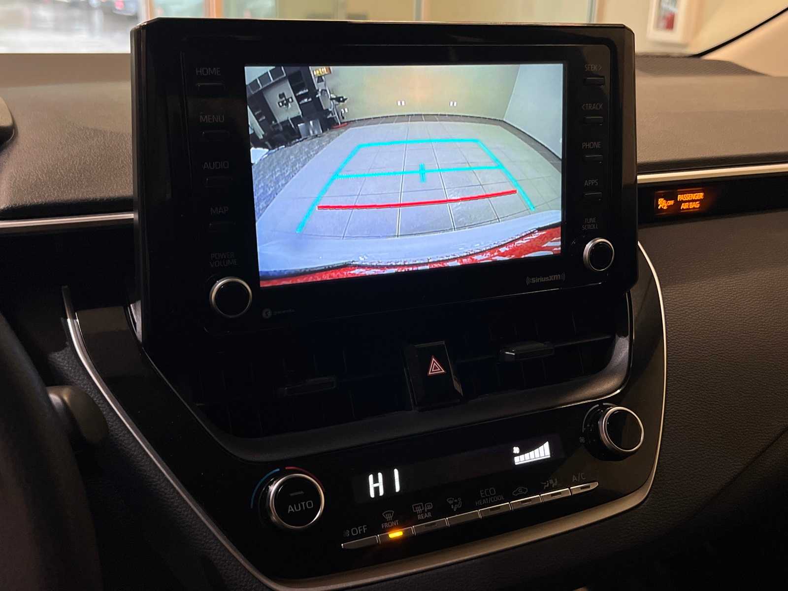 Thumbnail: 2022 Toyota Corolla - 25