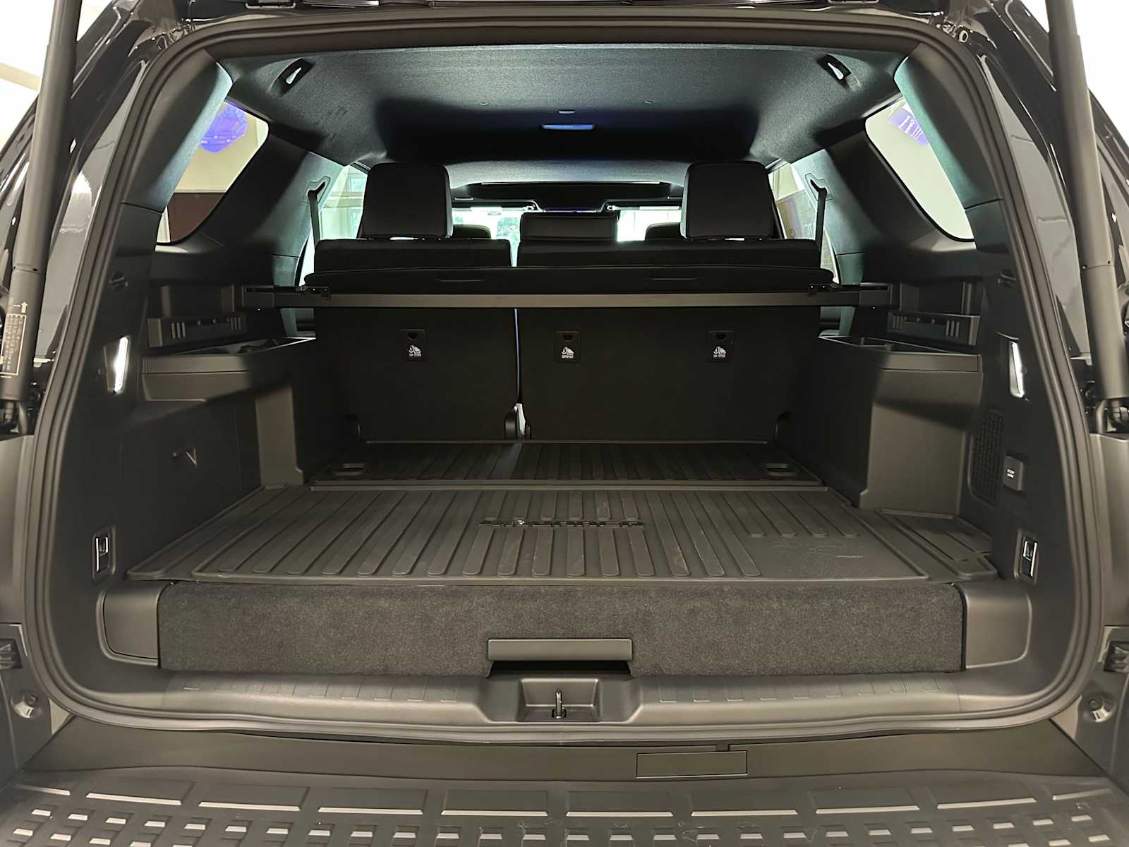 Thumbnail: 2026 Toyota 4Runner - 30