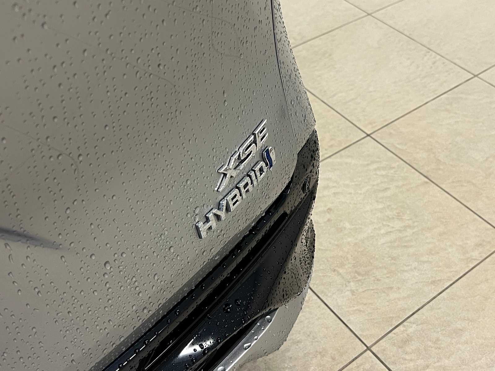 Thumbnail: 2024 Toyota Sienna - 6