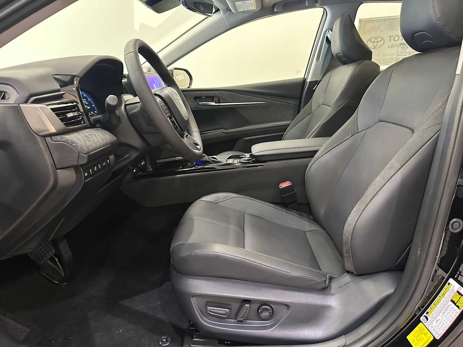 Thumbnail: 2026 Toyota Camry - 22