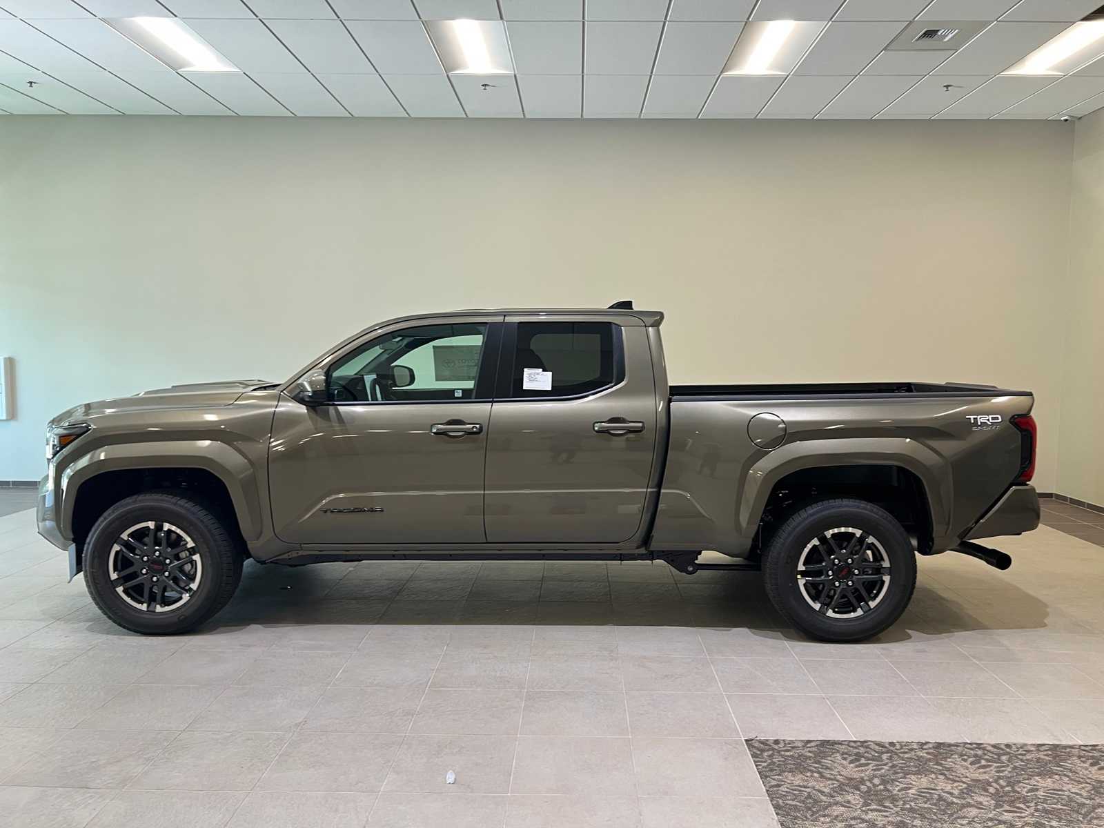 Thumbnail: 2025 Toyota Tacoma - 3