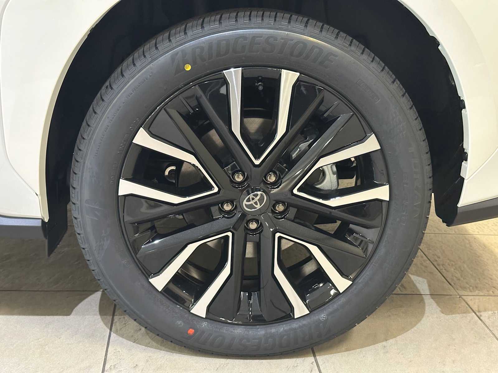 Thumbnail: 2026 Toyota bZ - 8