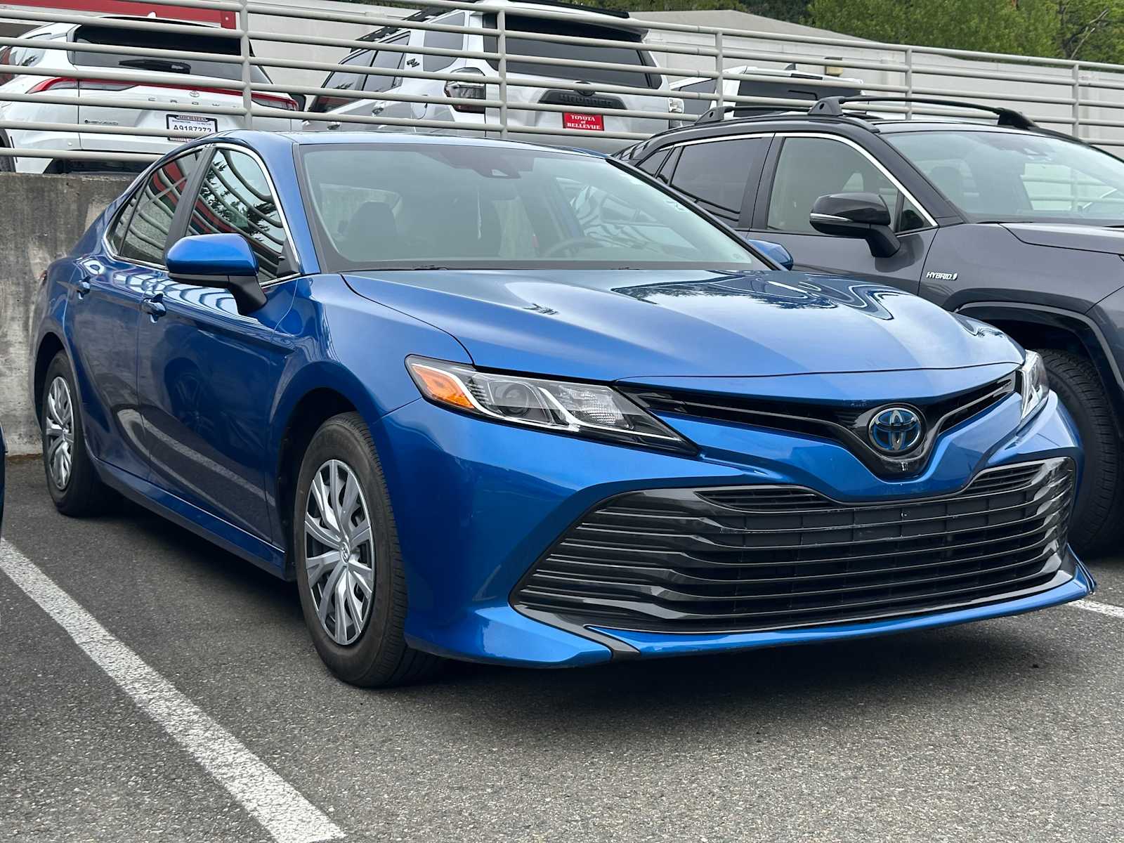 Thumbnail: 2020 Toyota Camry - 3