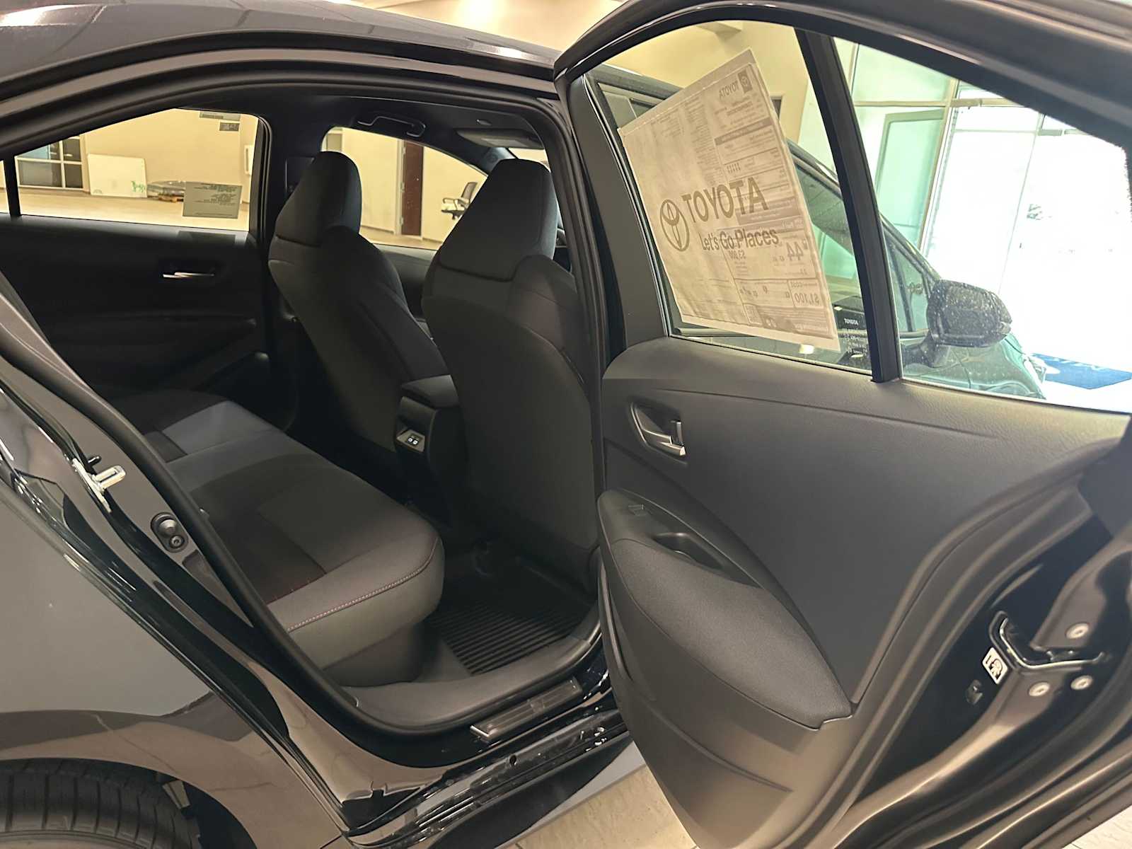 Thumbnail: 2026 Toyota Corolla - 25