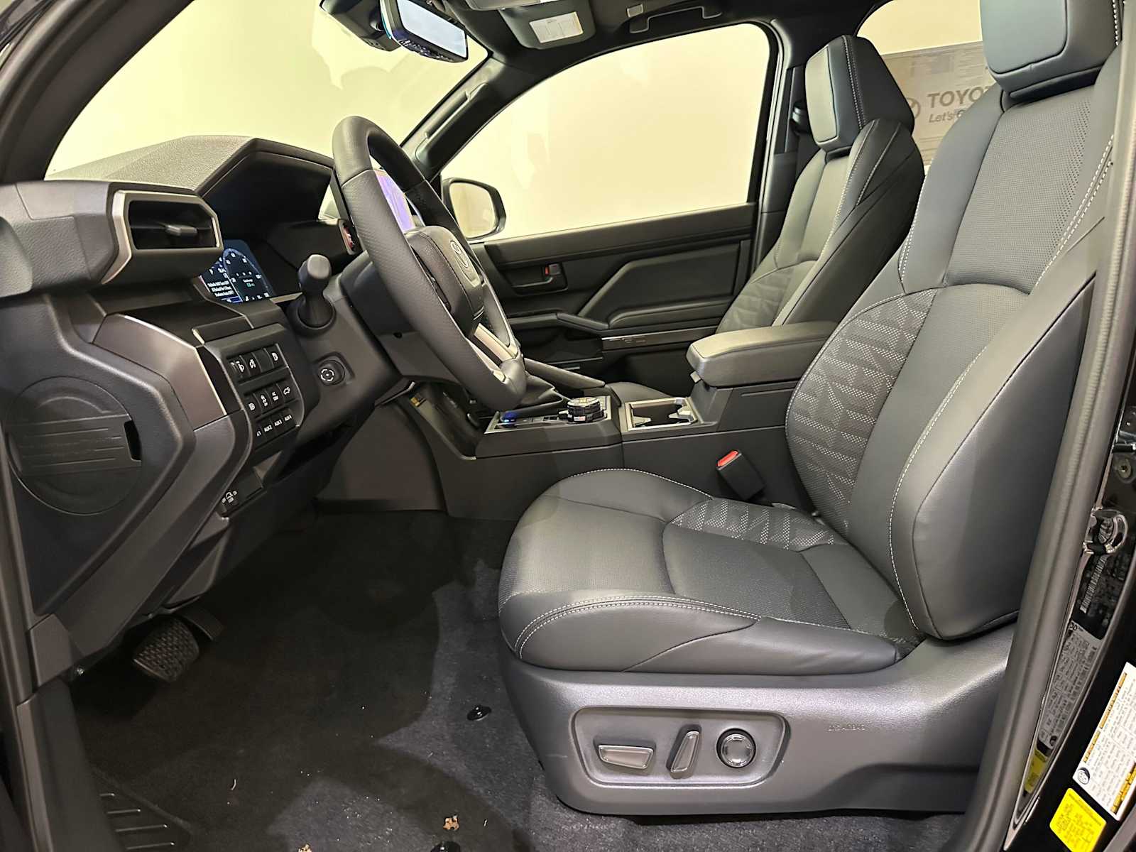 Thumbnail: 2026 Toyota 4Runner - 21