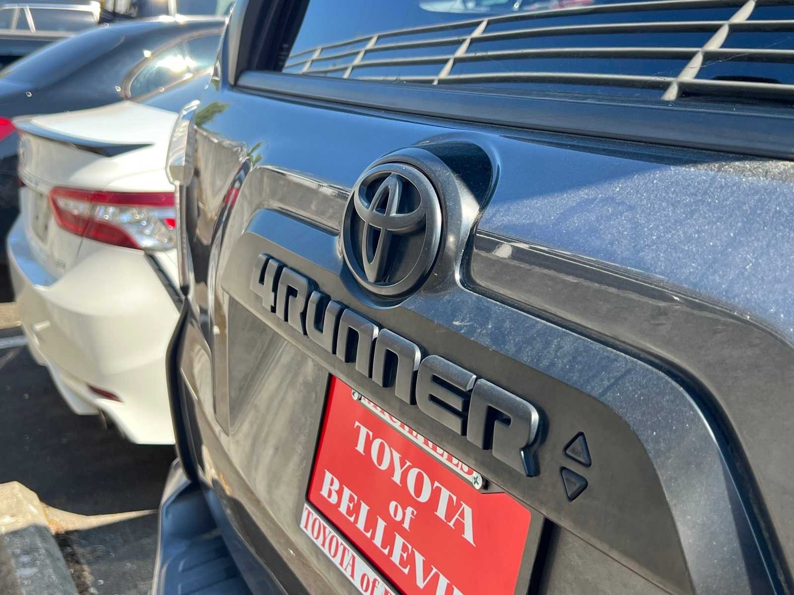 Thumbnail: 2020 Toyota 4Runner - 9