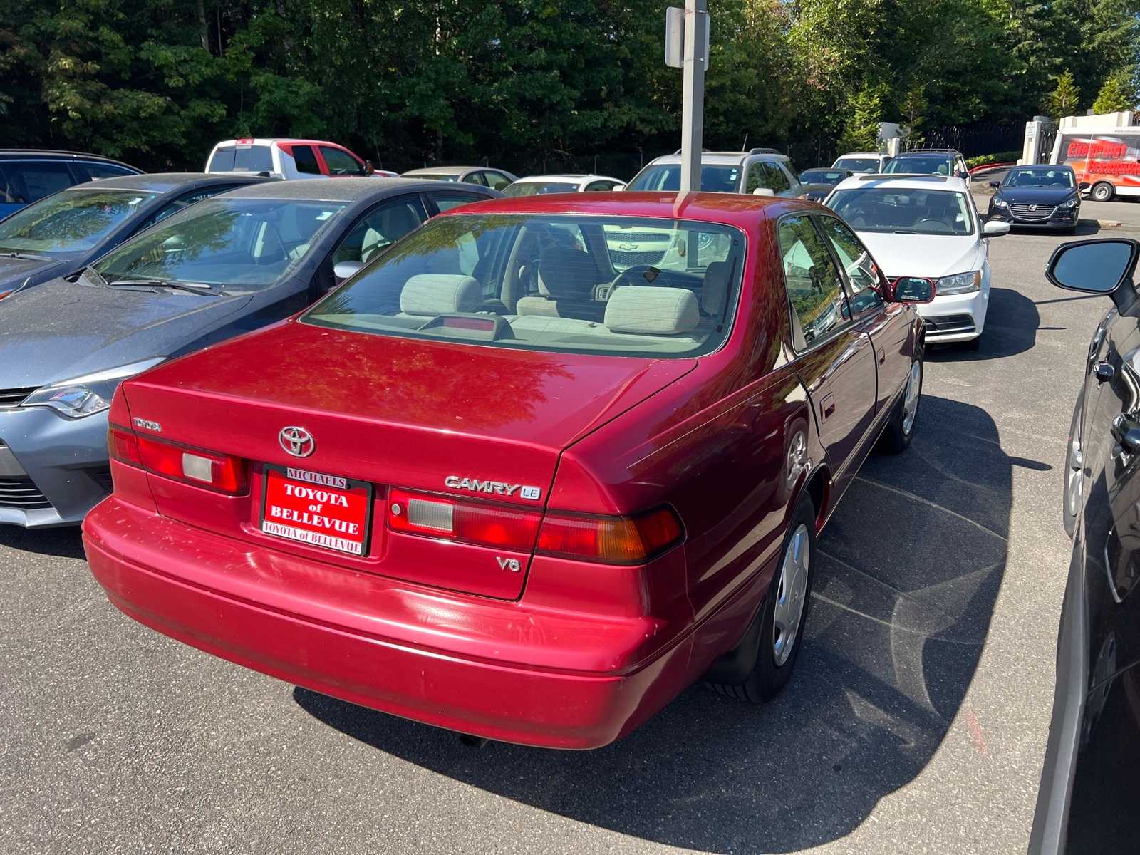 Thumbnail: 1998 Toyota Camry - 6
