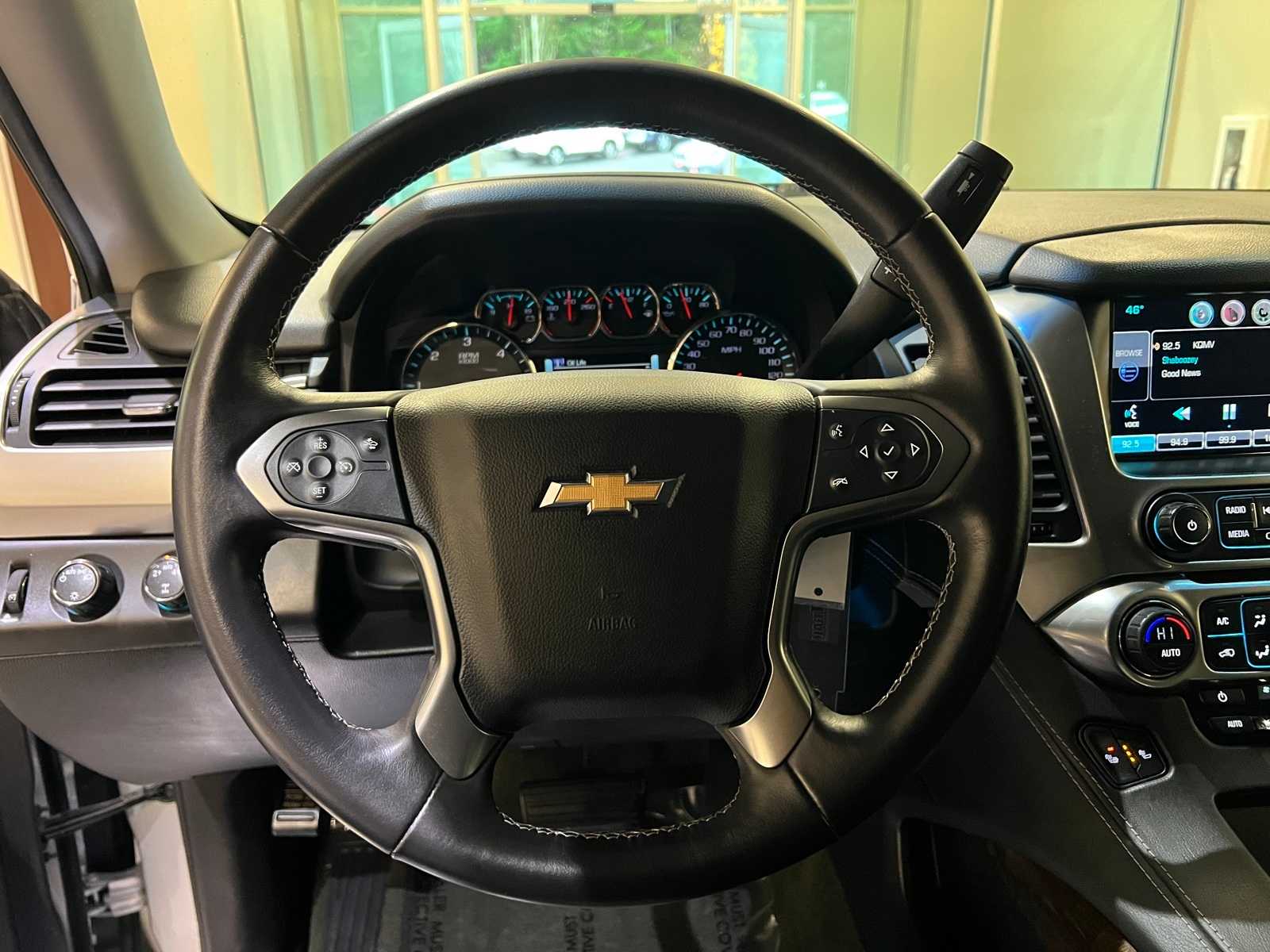 Thumbnail: 2015 Chevrolet Tahoe - 19