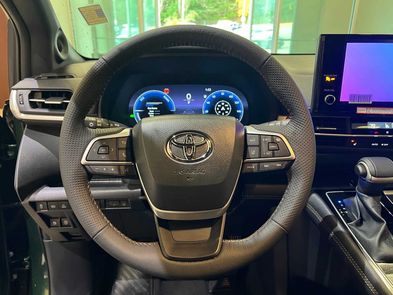 Thumbnail: 2025 Toyota Sienna - 20