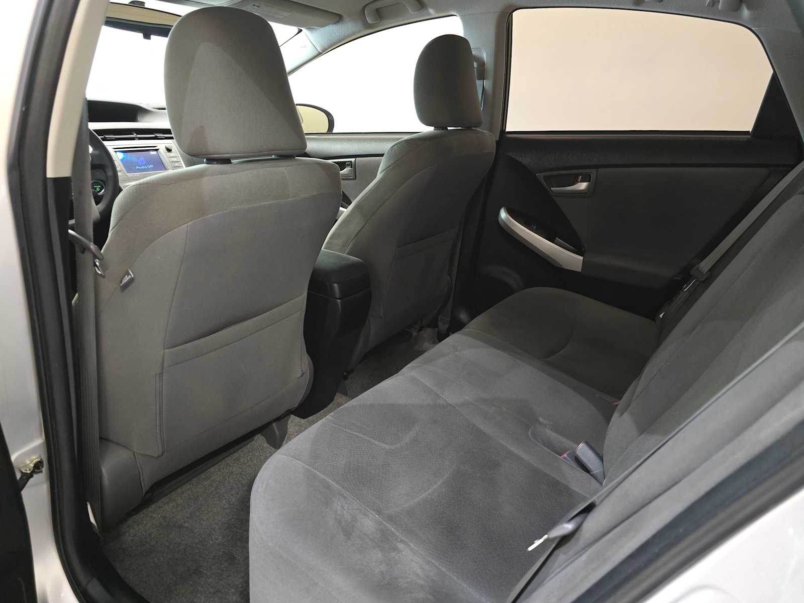 Thumbnail: 2013 Toyota Prius - 21