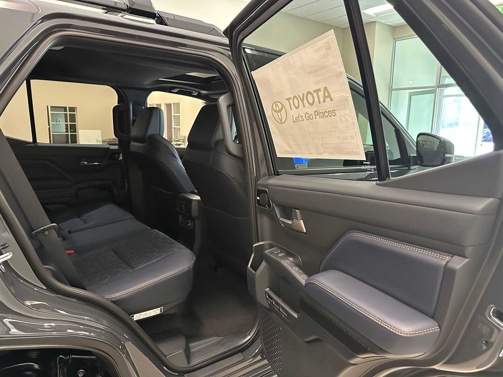 Thumbnail: 2026 Toyota 4Runner - 26