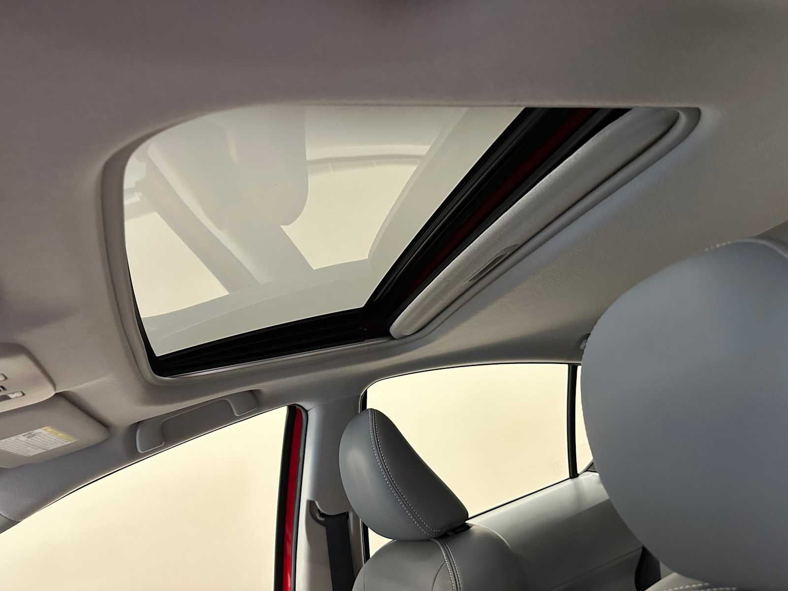 Thumbnail: 2014 Toyota Prius c - 20